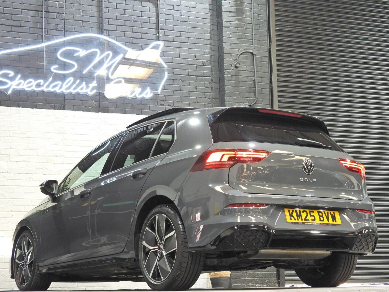 Volkswagen Golf view 10