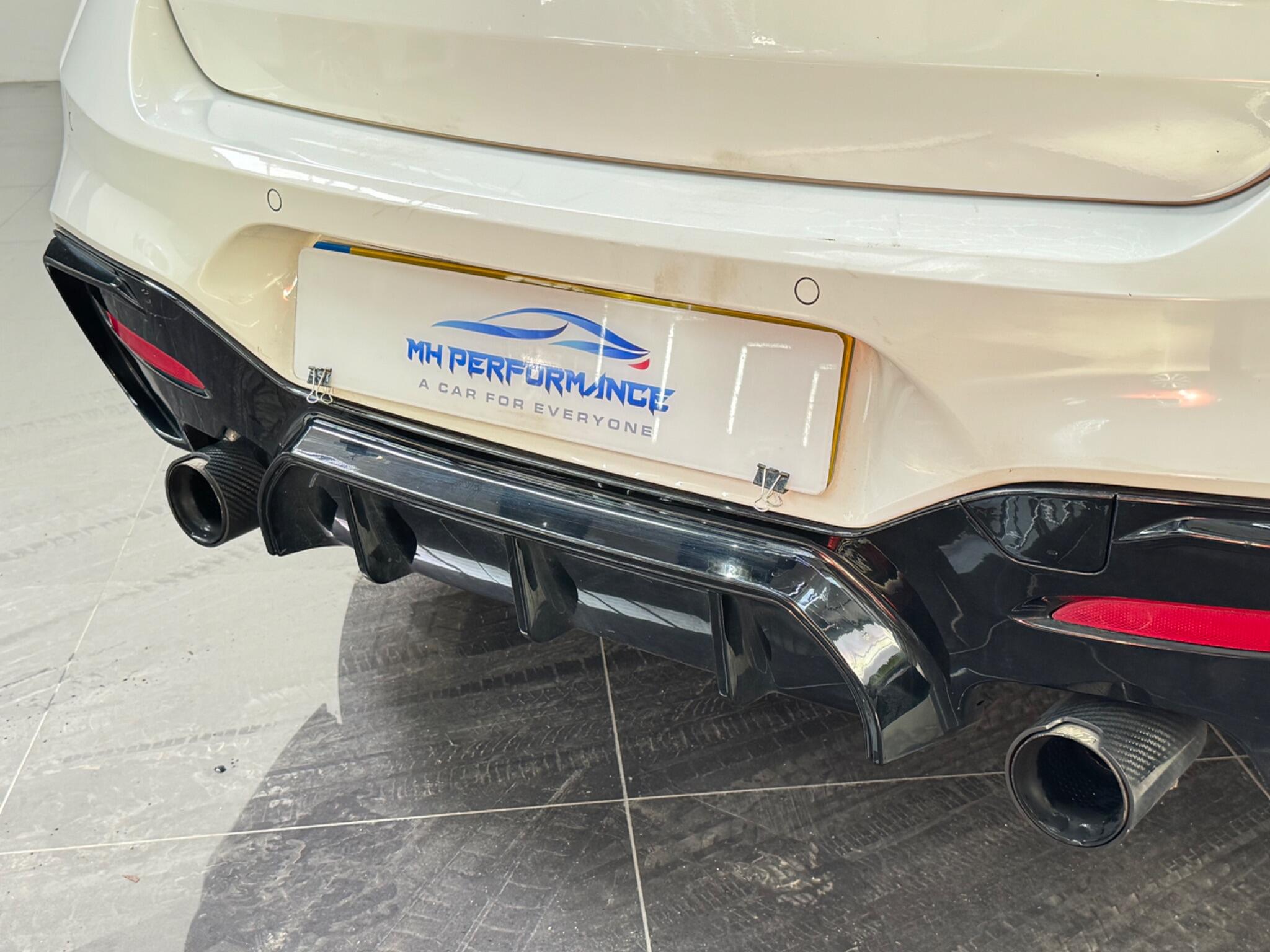 BMW 1 Series view 12