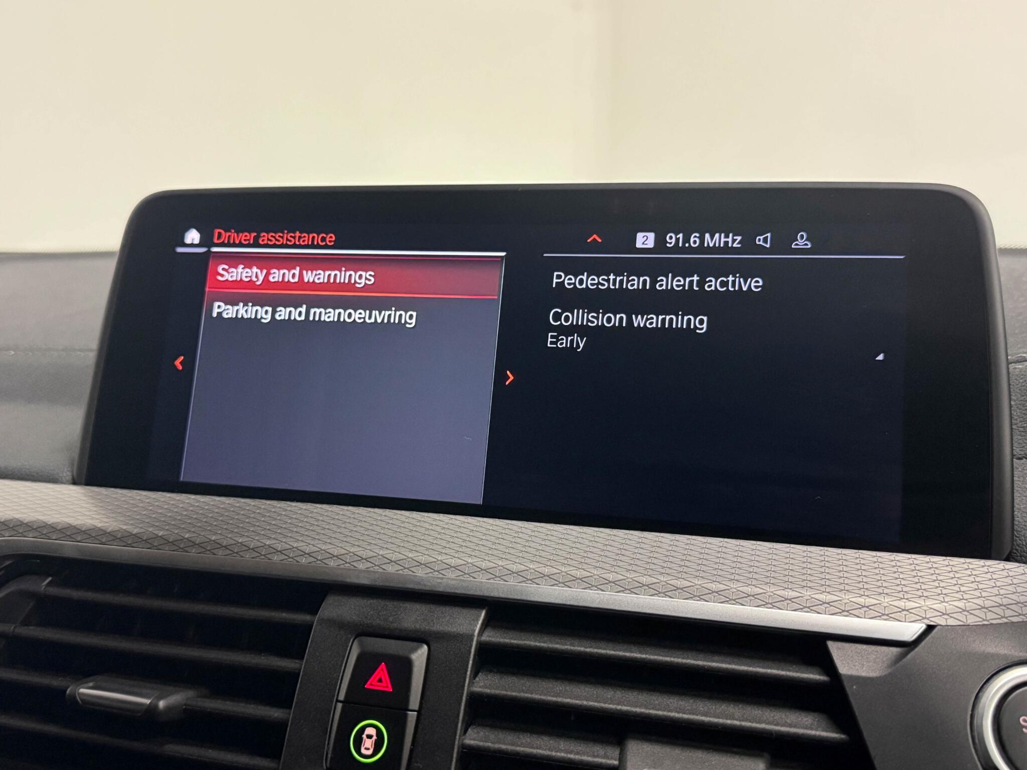 BMW X4 view 54