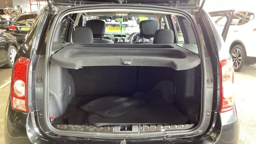 Dacia Duster view 13