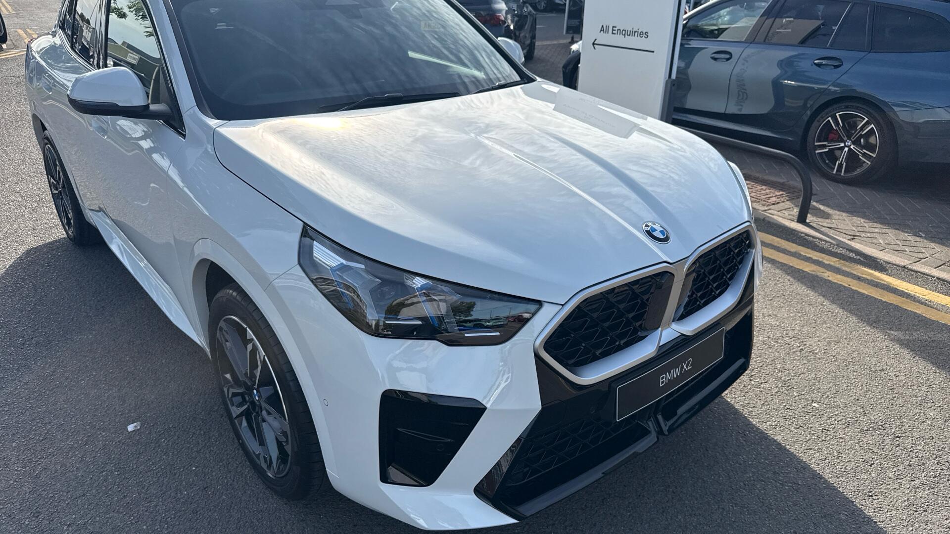 BMW X2 view 25