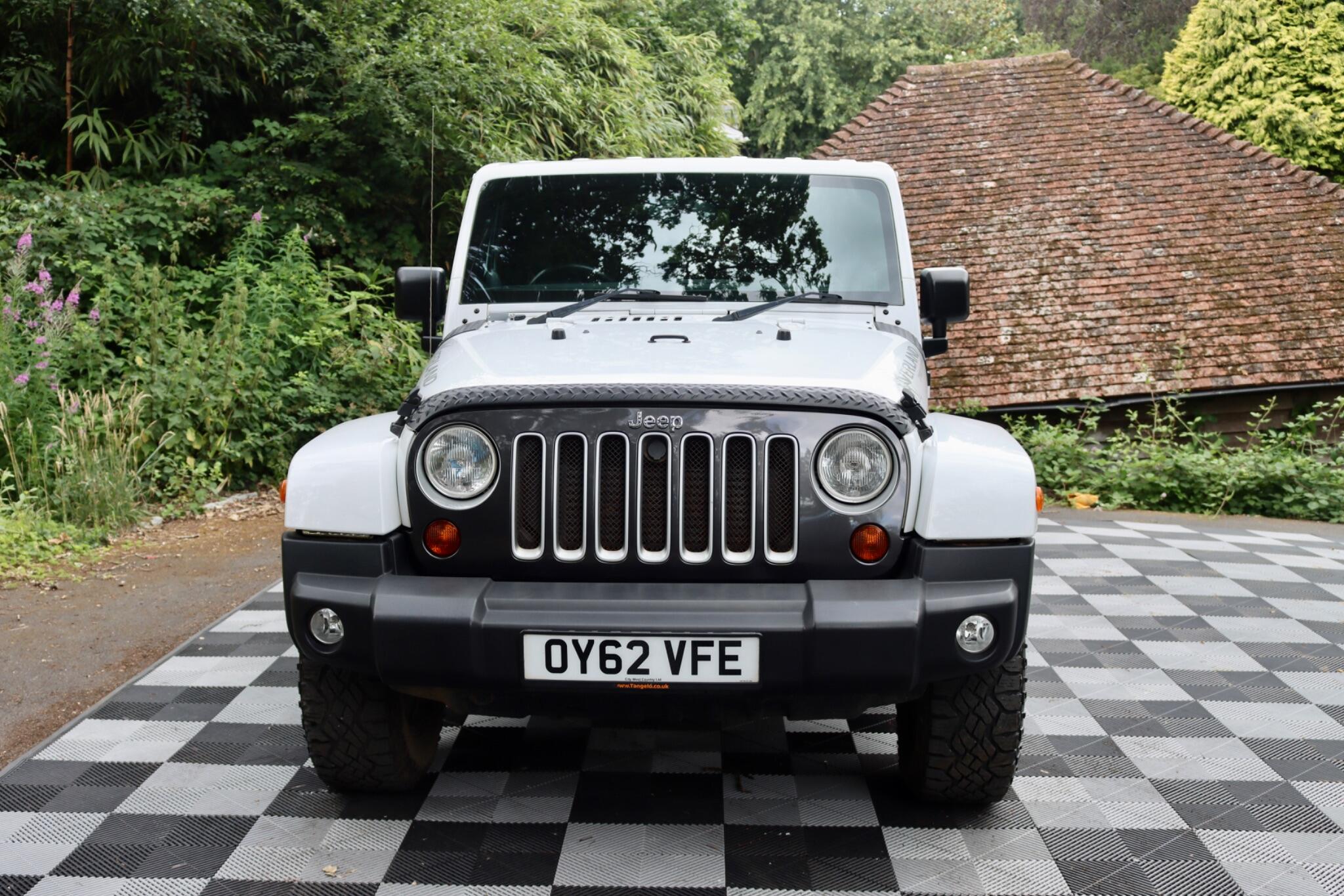 Jeep Wrangler view 11