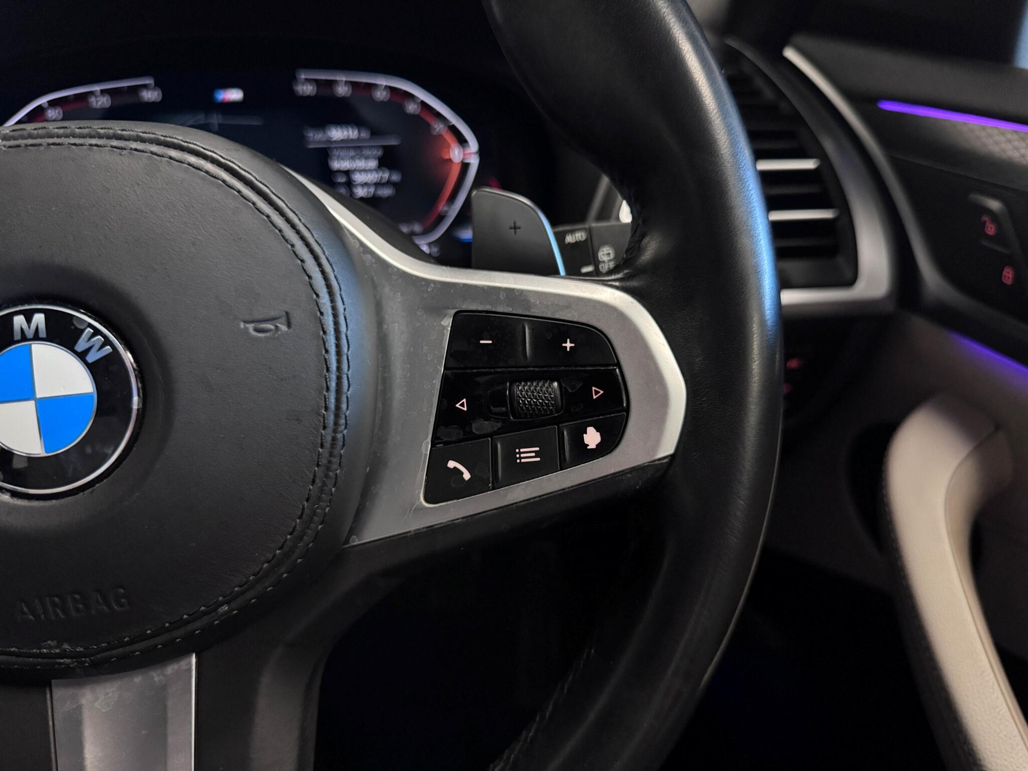 BMW X3 view 16