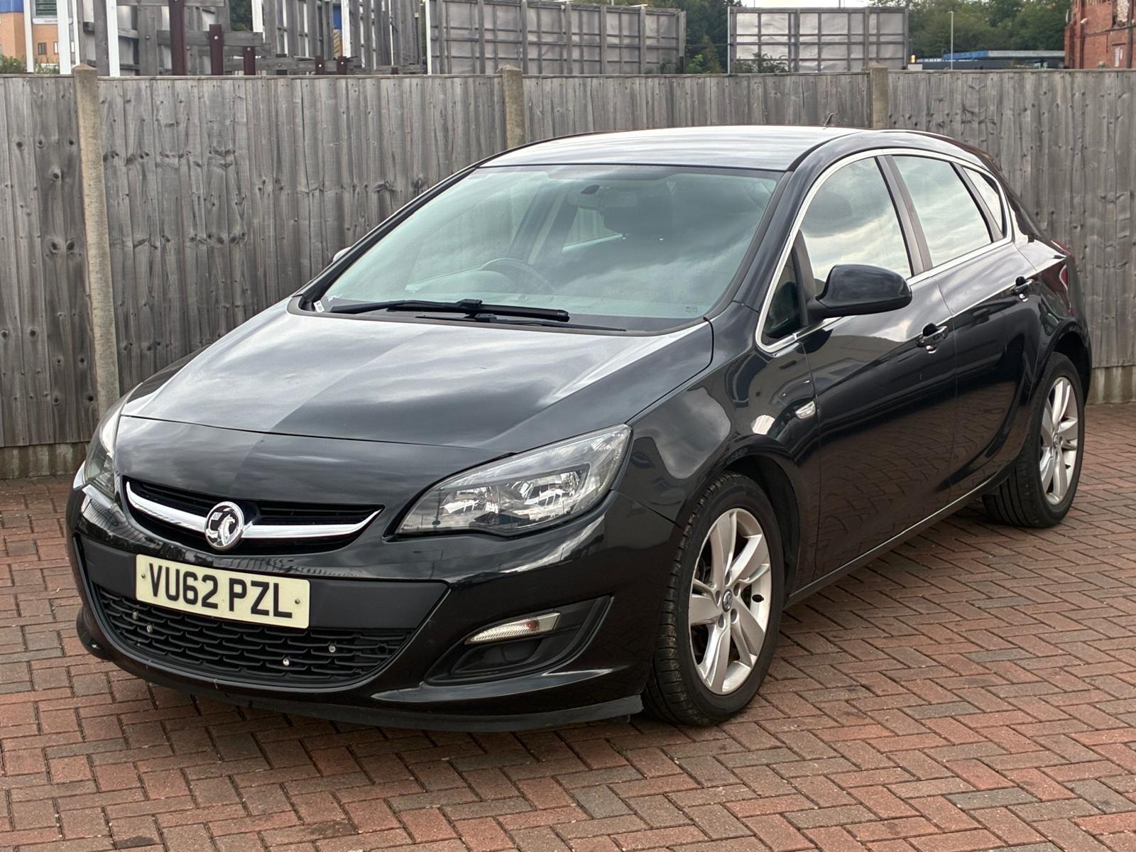 Vauxhall Astra view 9