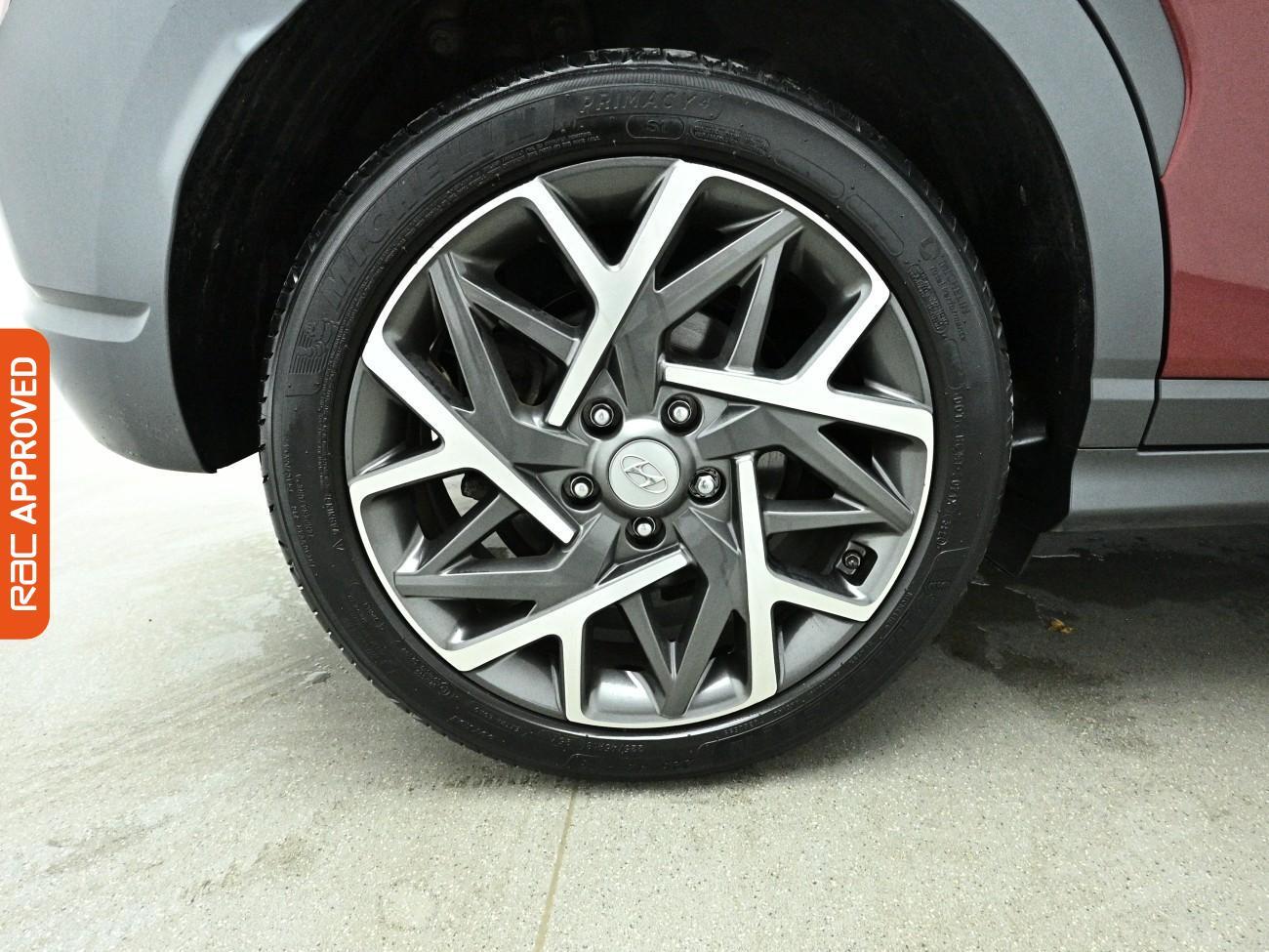Hyundai Kona view 29