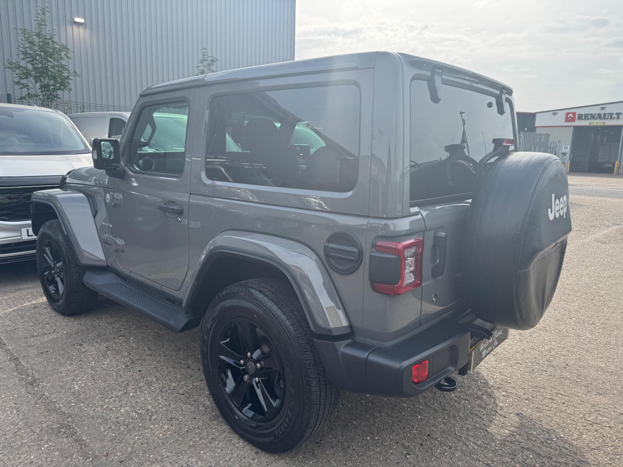 Jeep Wrangler view 4