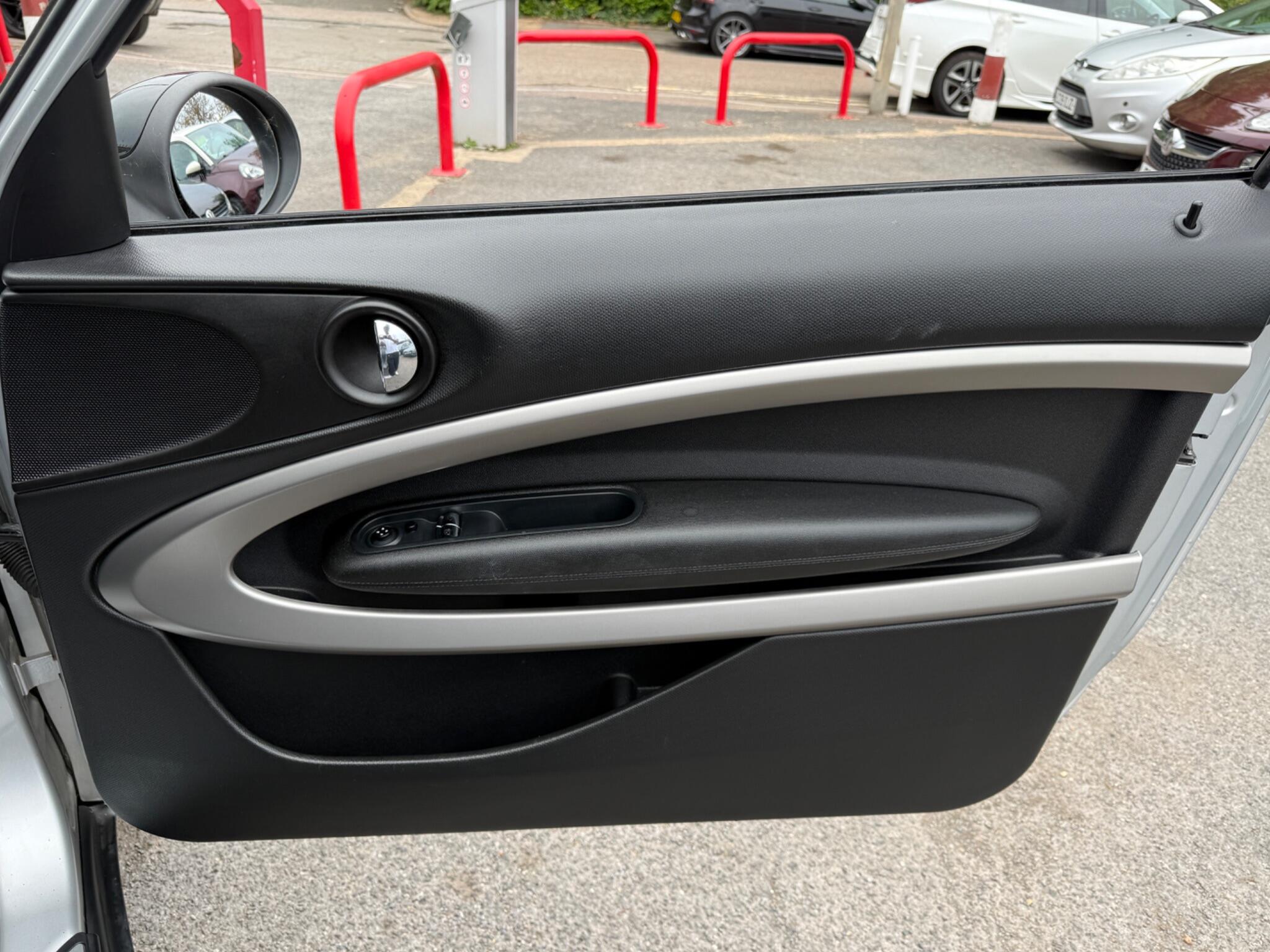 MINI Paceman - Image 33