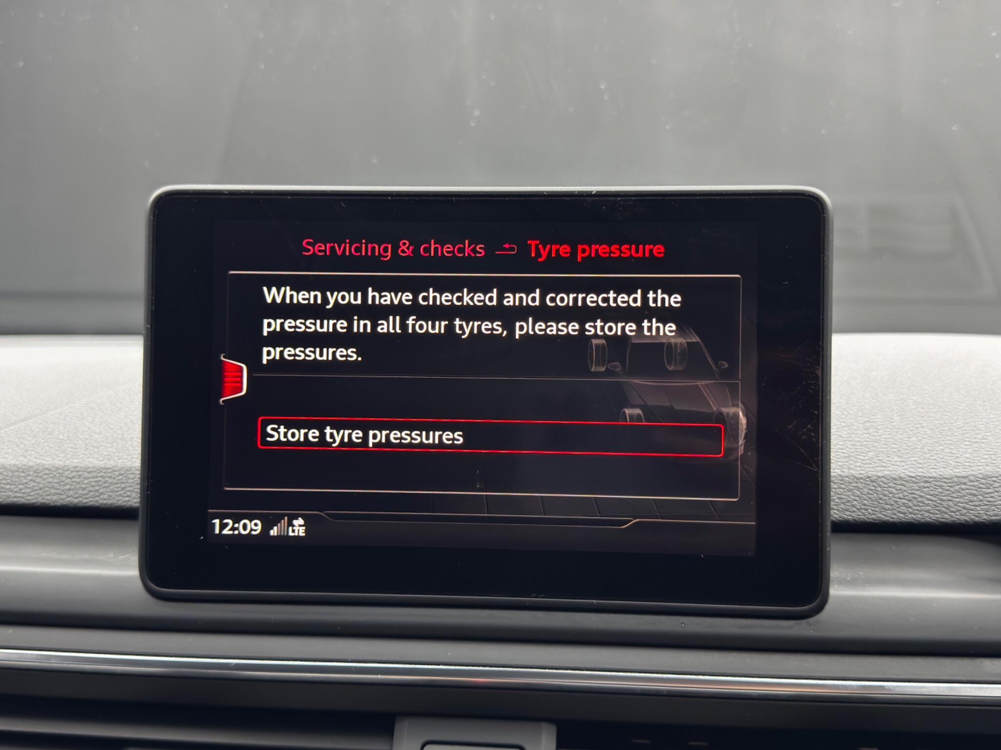 Audi A5 view 35