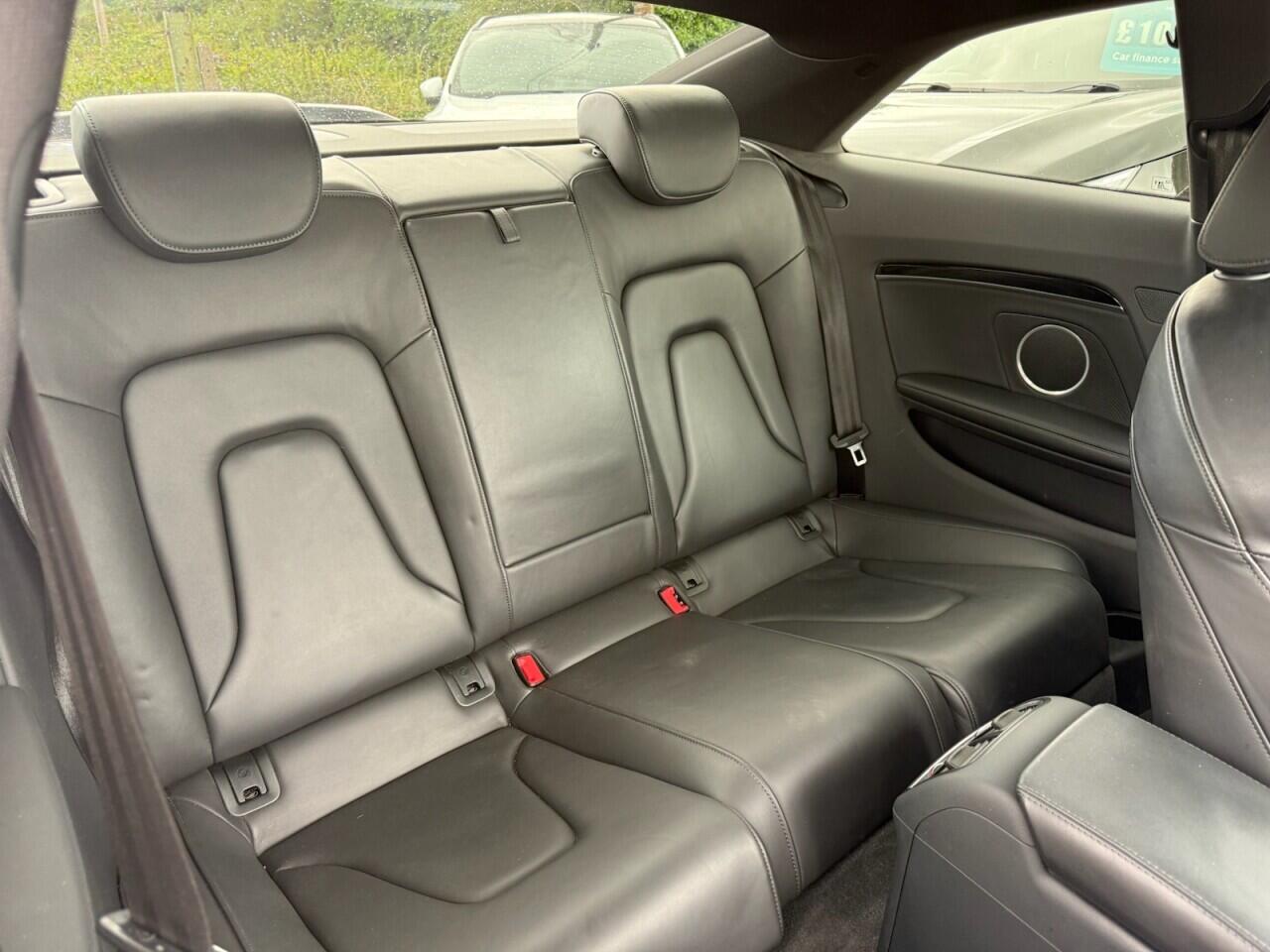 Audi A5 view 13