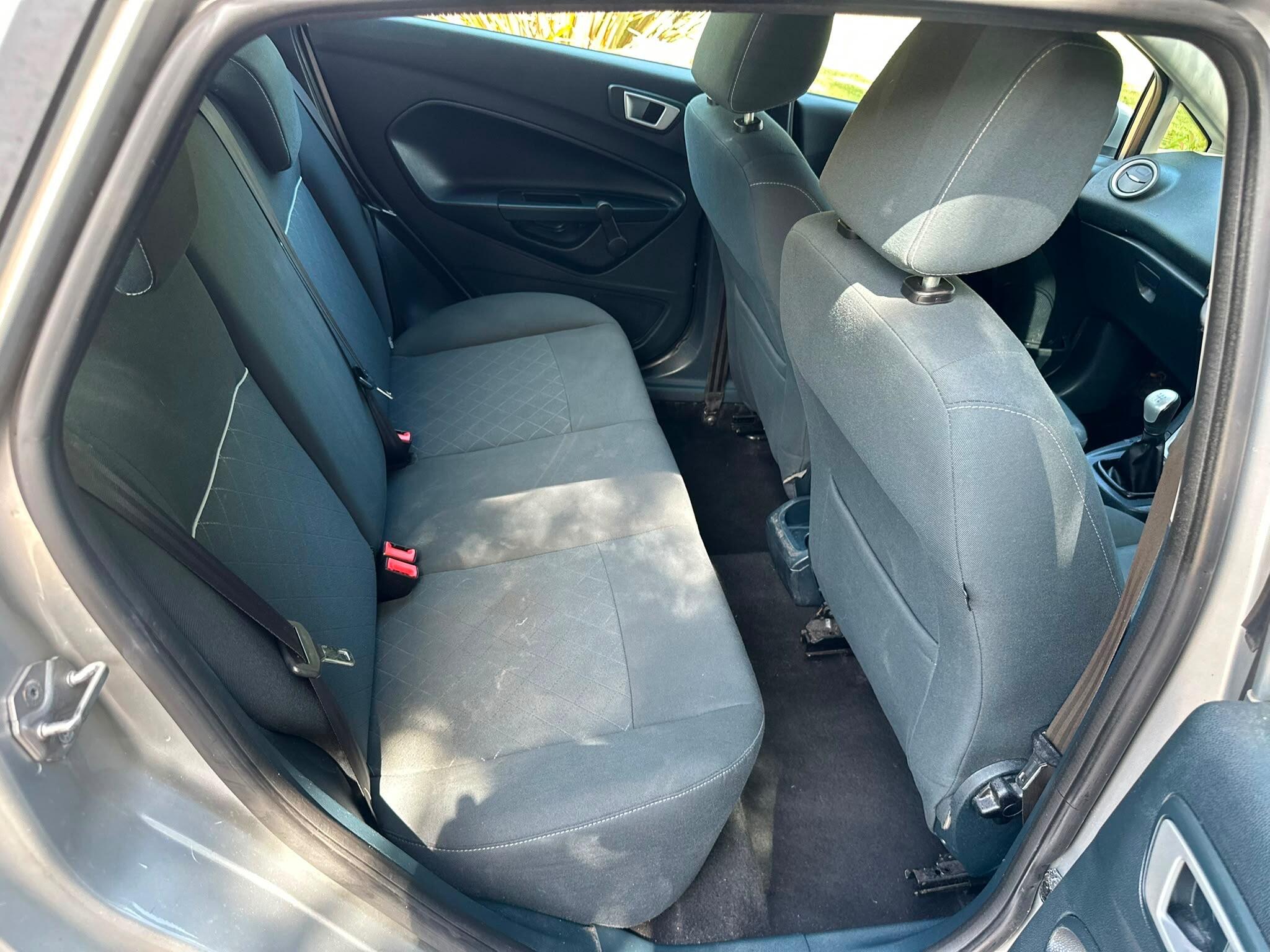 Ford Fiesta view 23