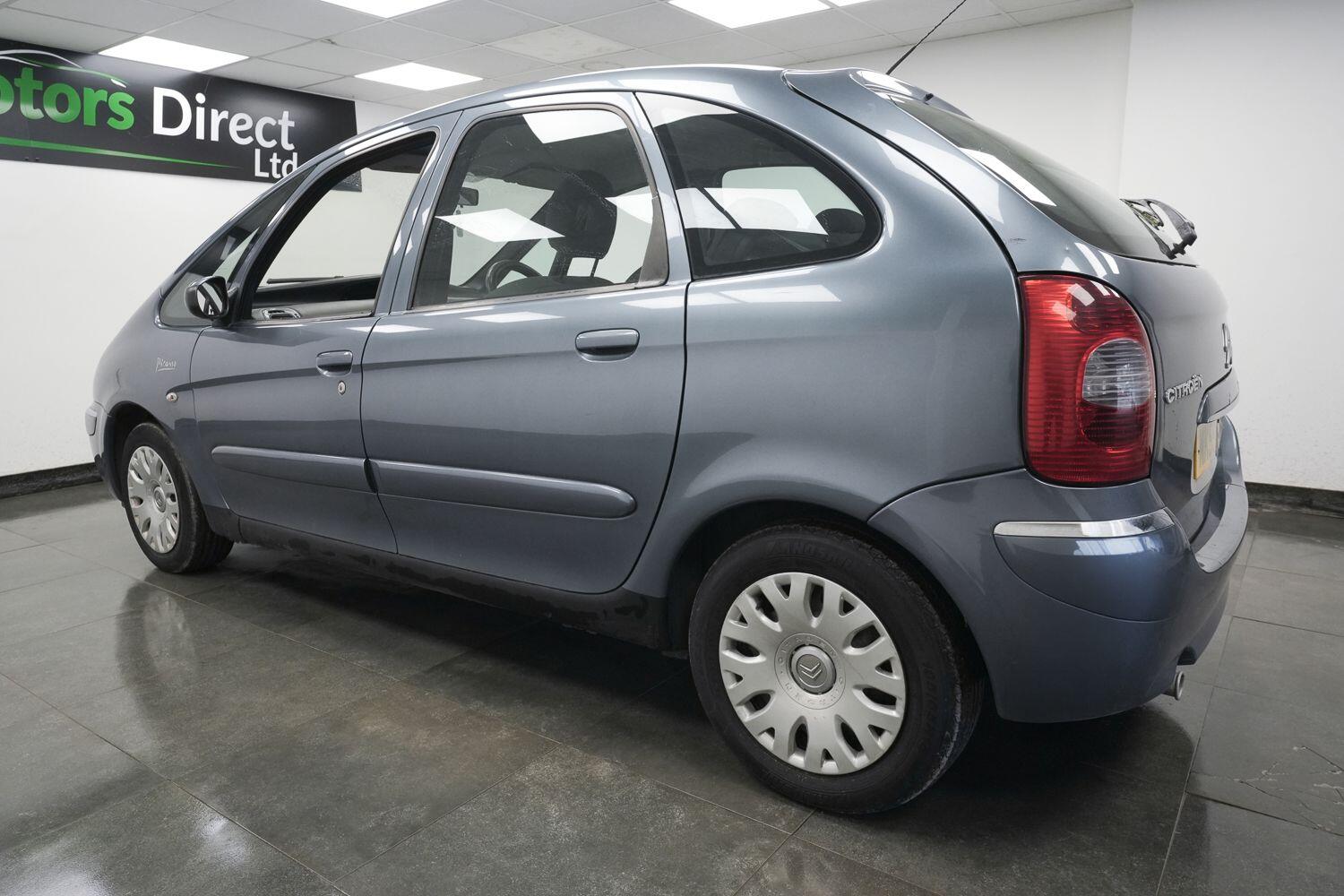 Citroen Xsara Picasso view 7