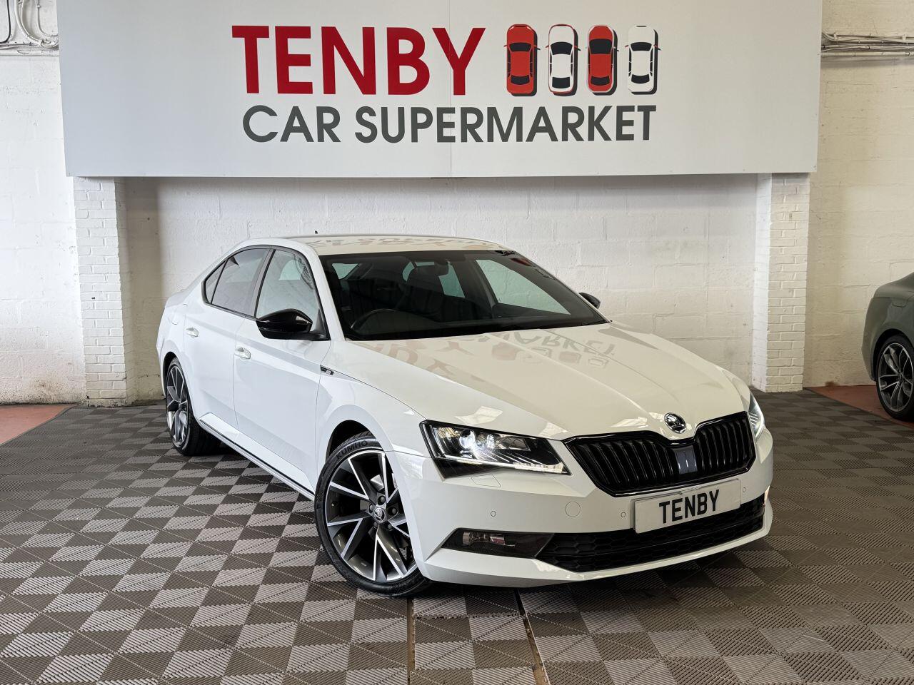 Skoda Superb main image