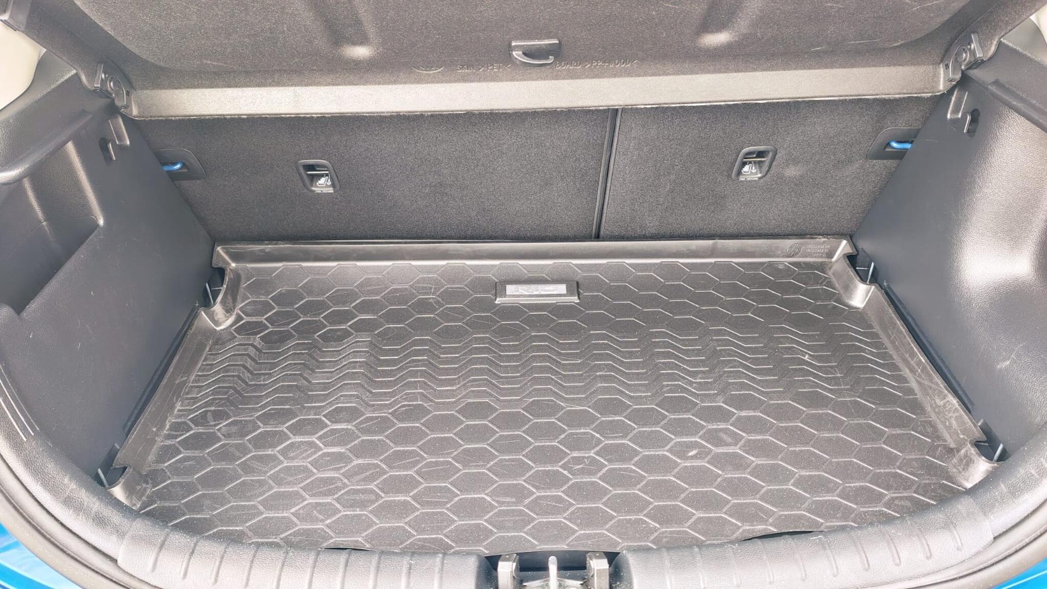 Kia Rio view 7