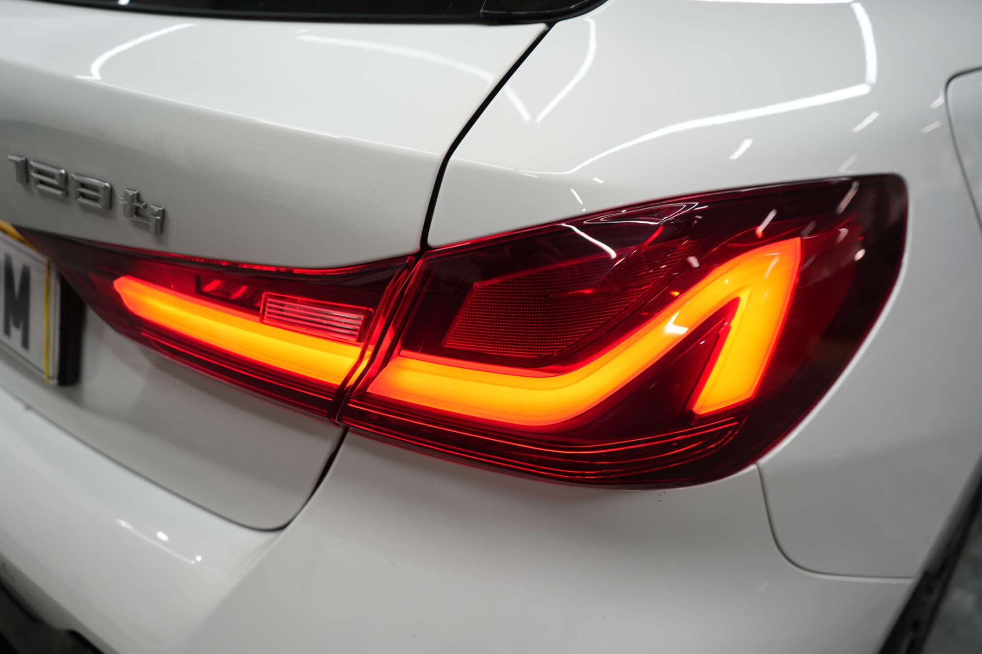BMW 1 Series view 45