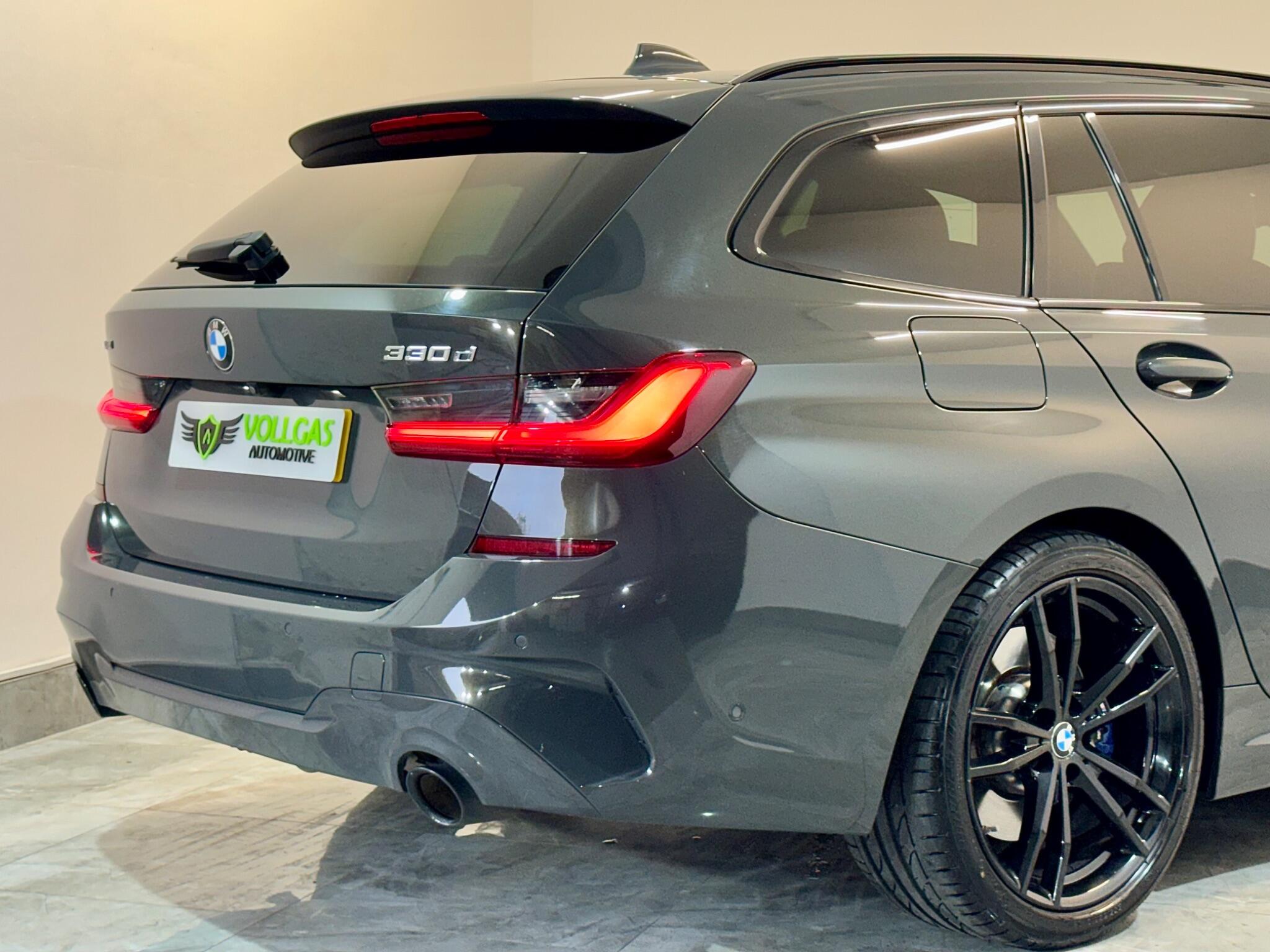 BMW 3 Series view 74