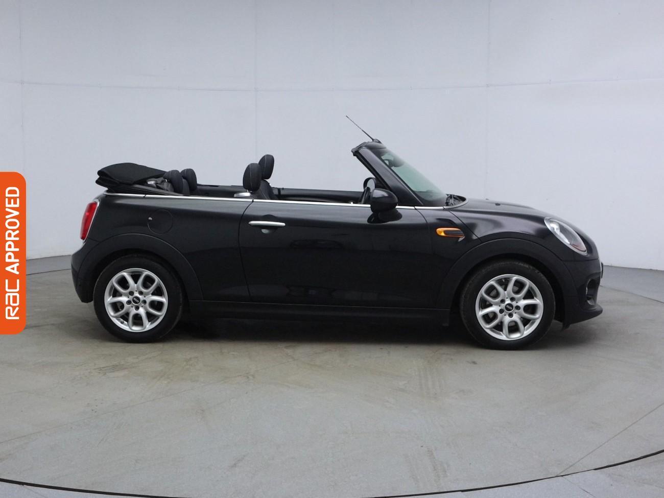 Mini Convertible view 6