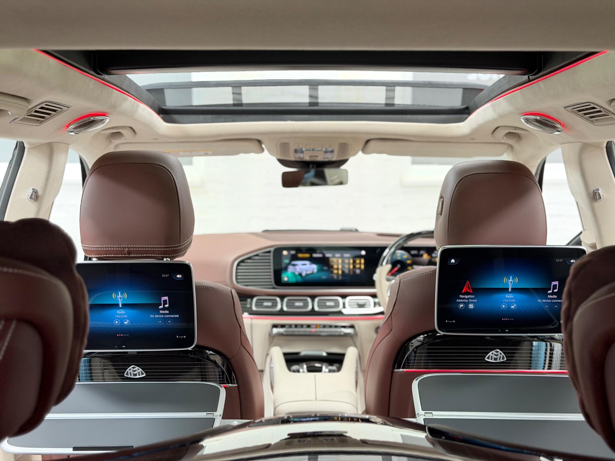 Mercedes-Benz GLS view 14