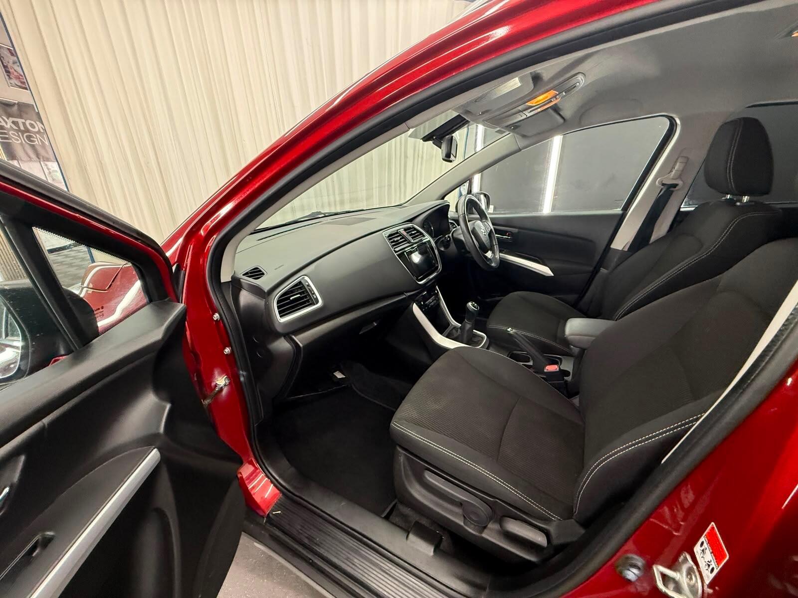 Suzuki SX4 S-Cross view 30
