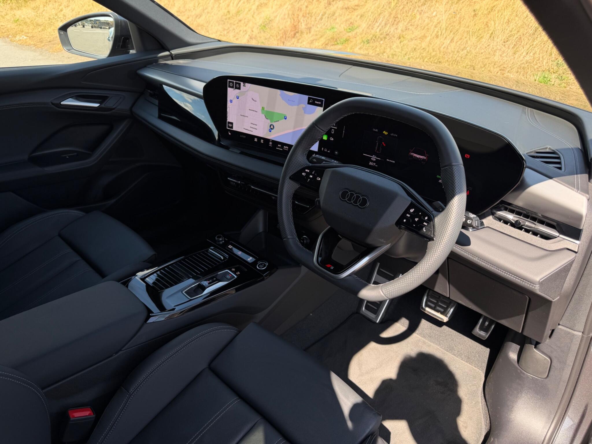 Audi E-Tron view 9