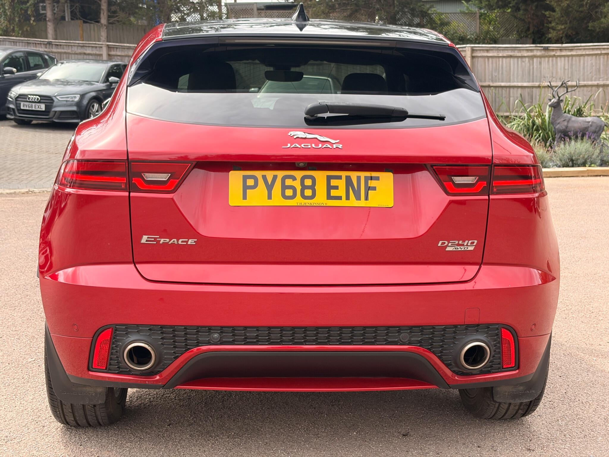 Jaguar E-Pace view 7