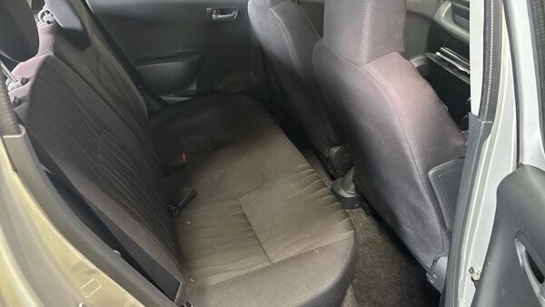 Nissan Pixo view 10