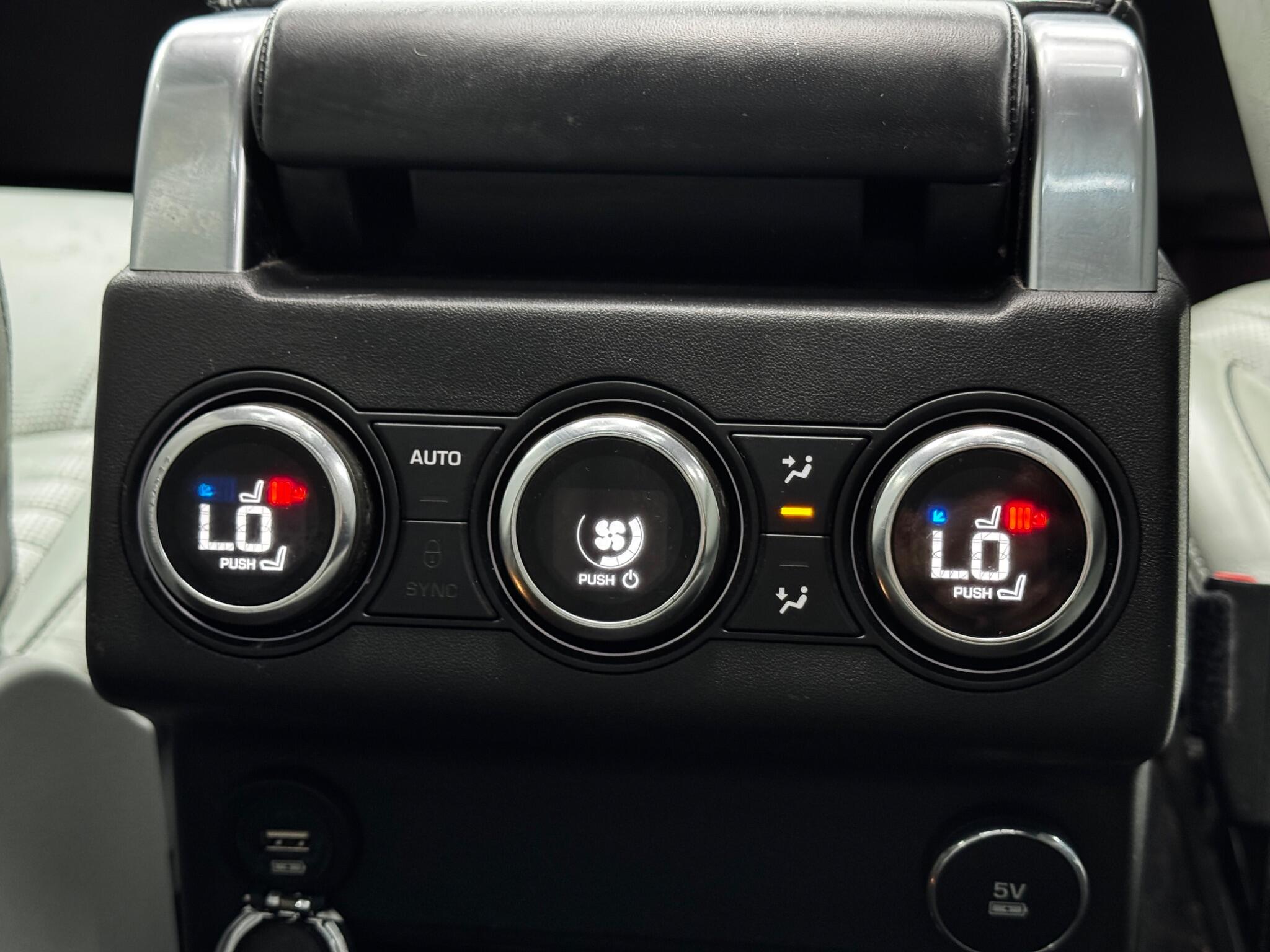 Land Rover Discovery view 53
