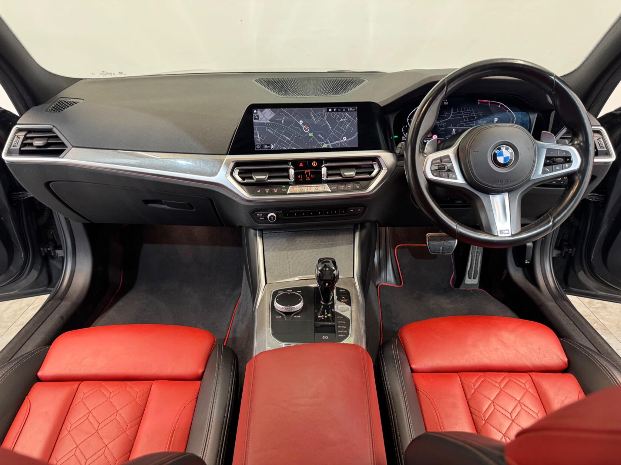 BMW 3 Series view 11