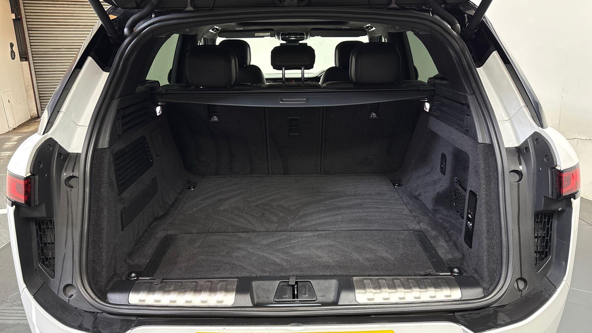 Land Rover Range Rover Sport view 10