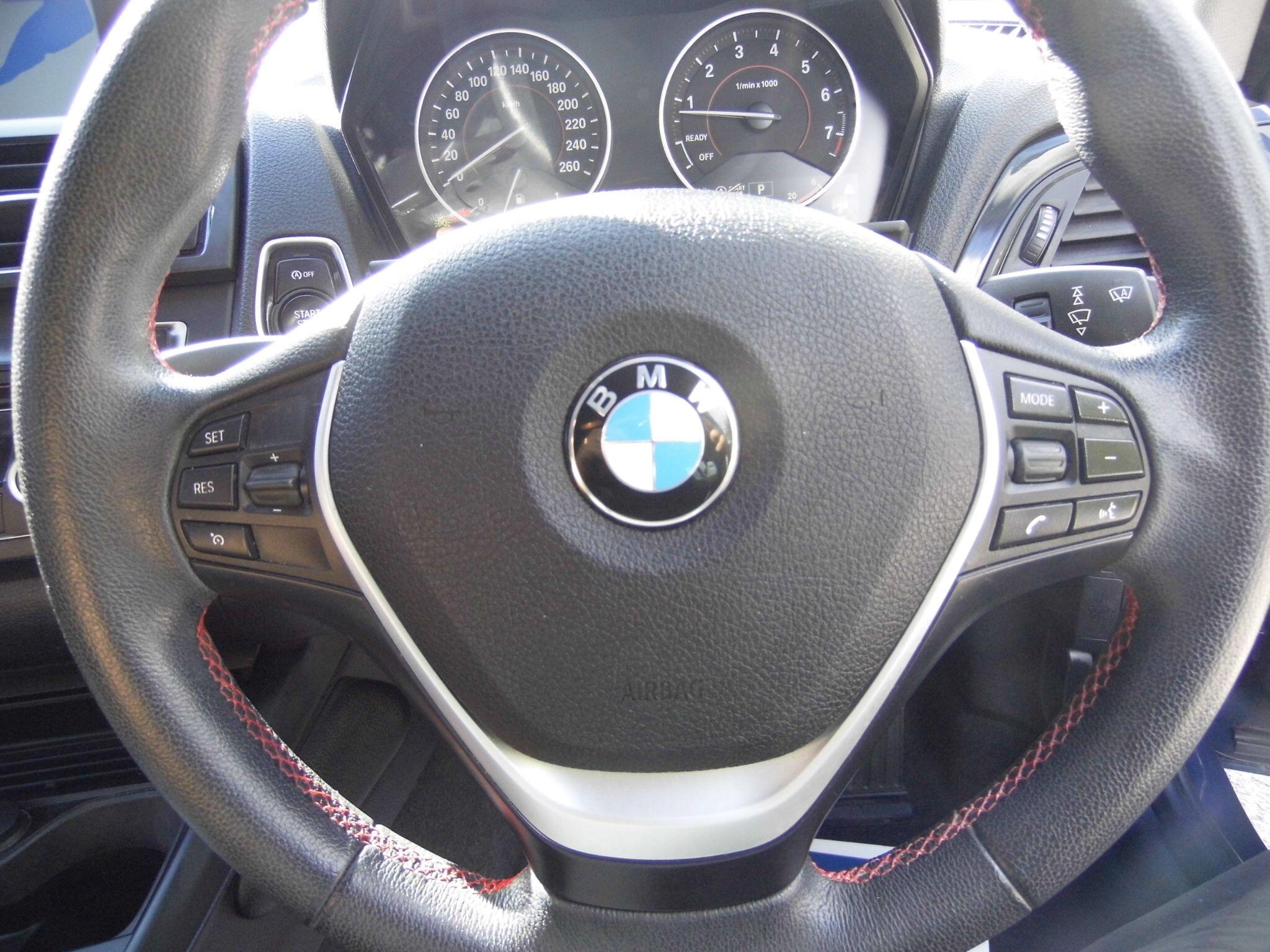 BMW 1 Series view 29