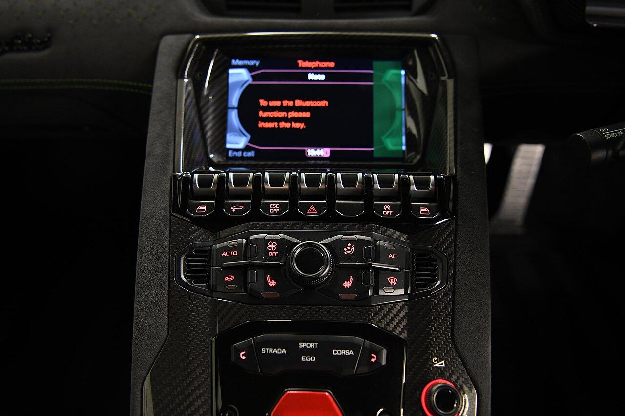 Lamborghini Aventador view 20