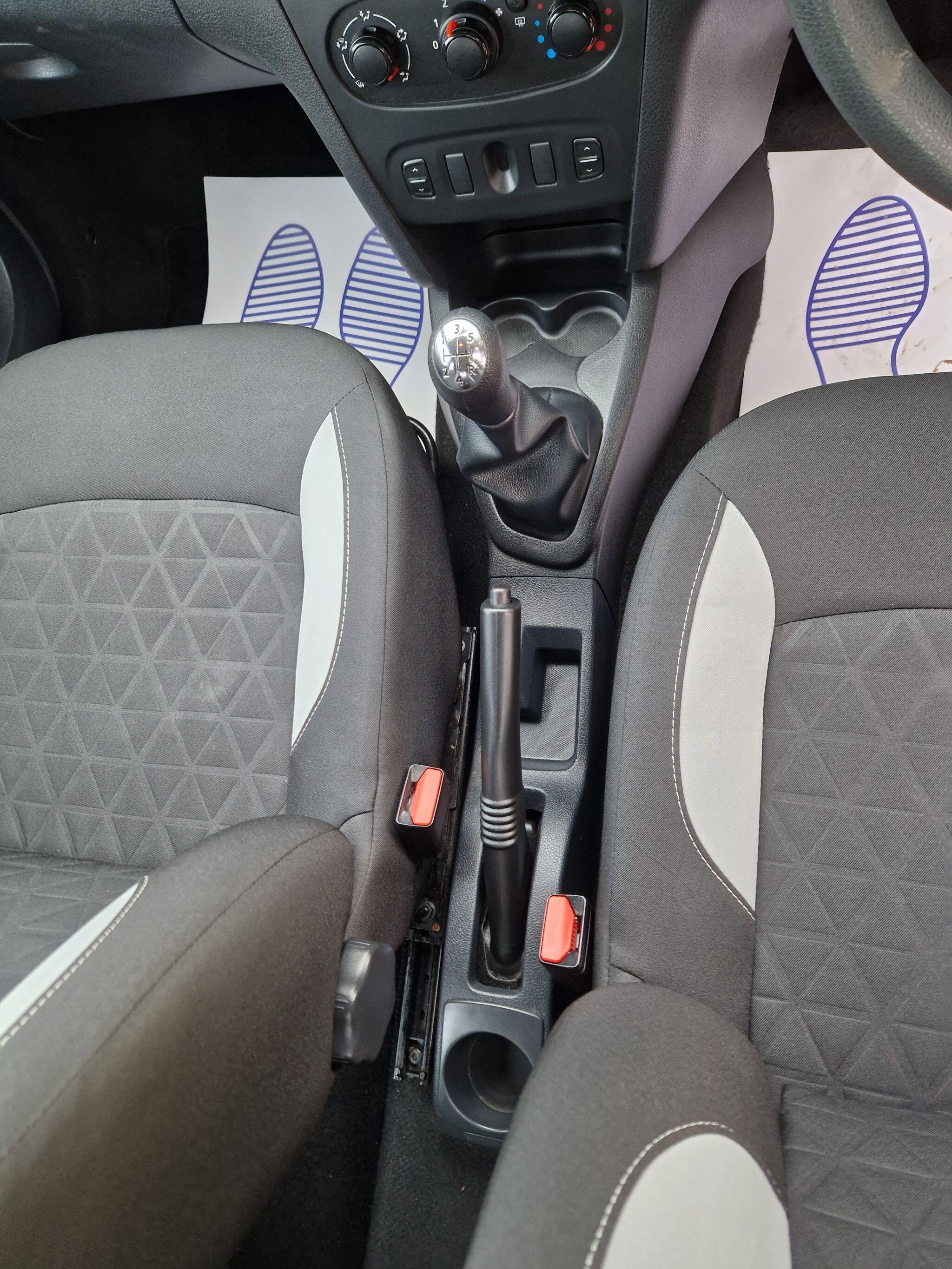 Dacia Sandero view 19
