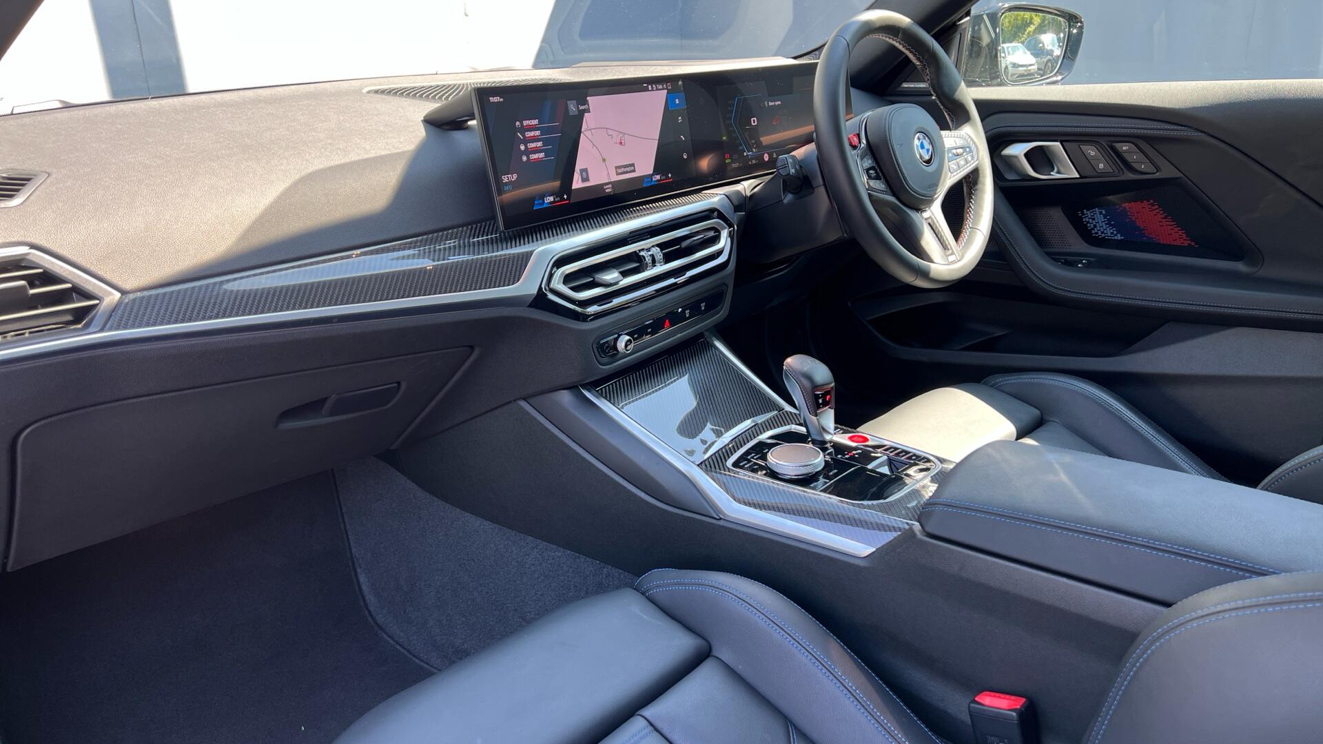 BMW M2 view 7