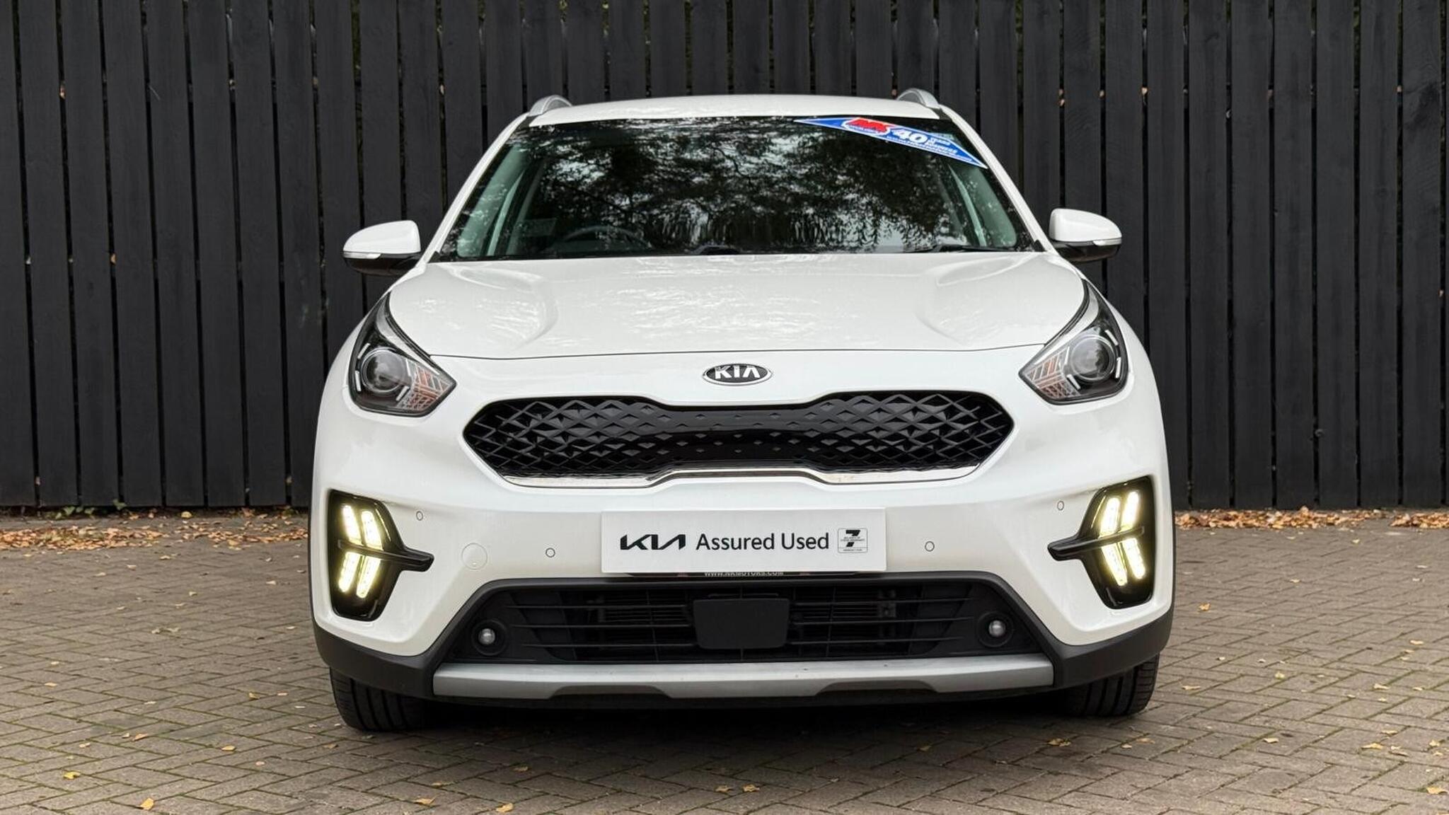 Kia Niro view 3