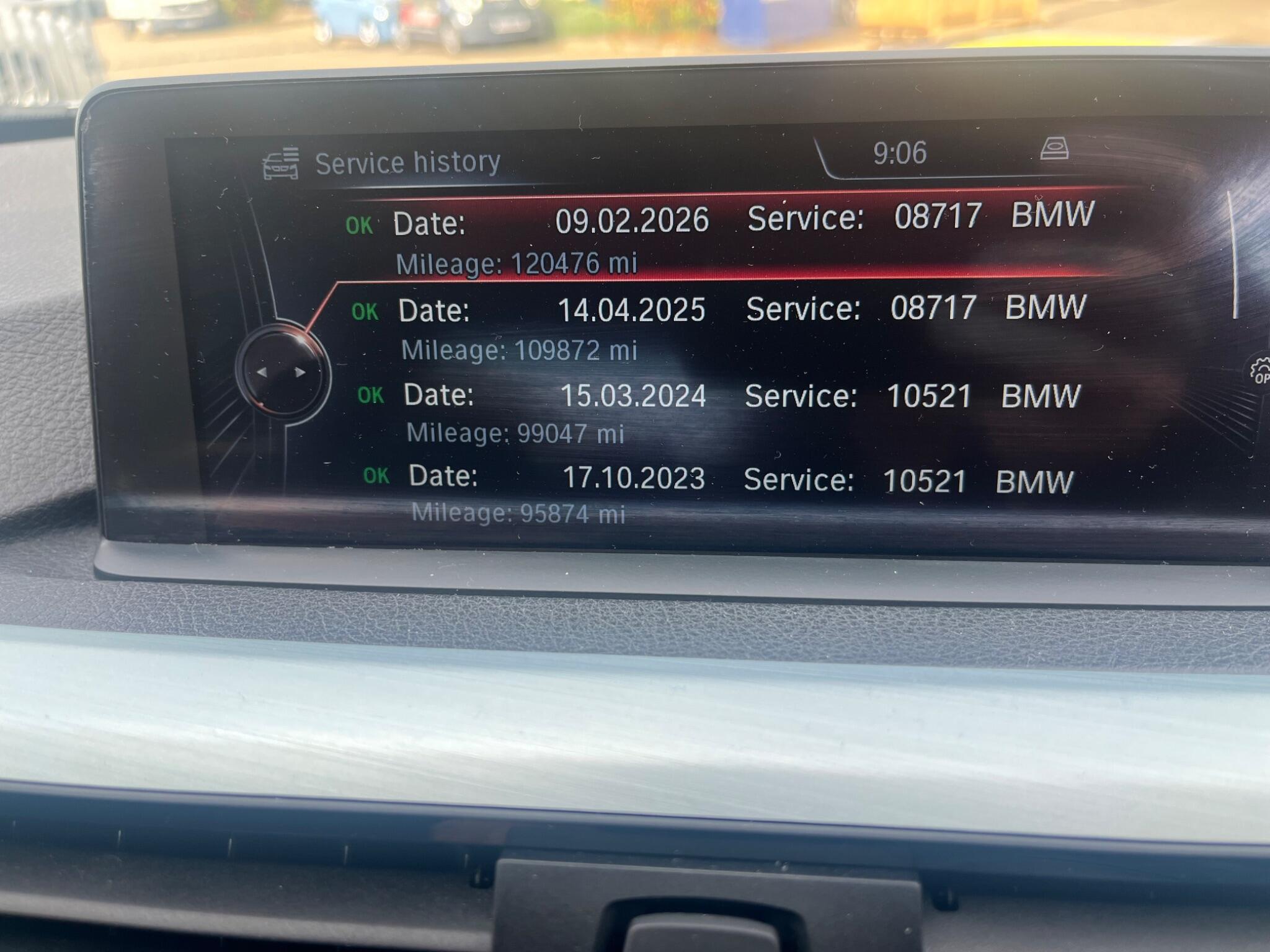 BMW 3 Series view 36