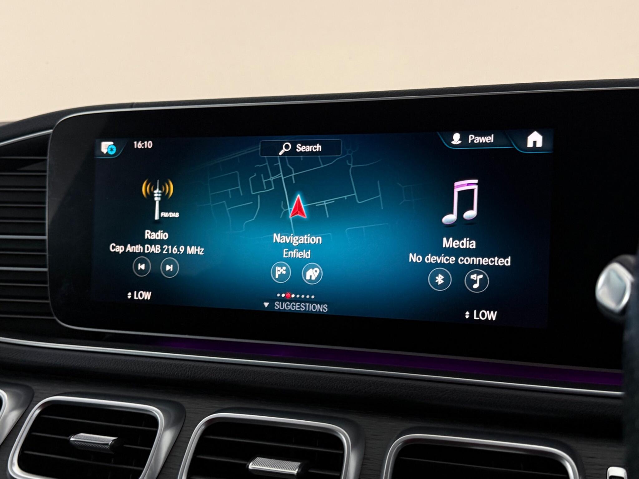 Mercedes-Benz Gle view 22