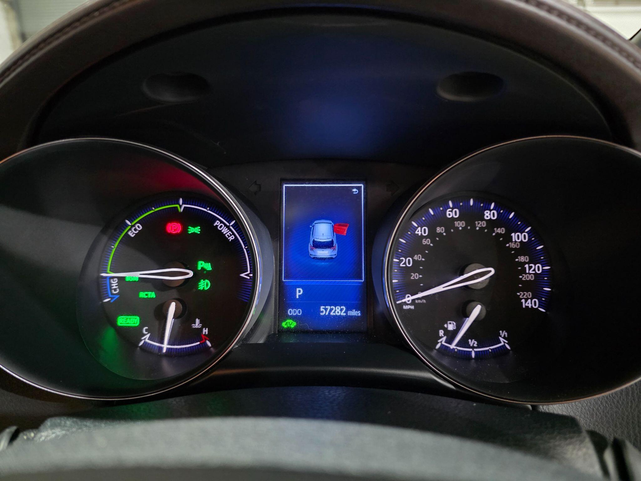 Toyota C-HR view 10