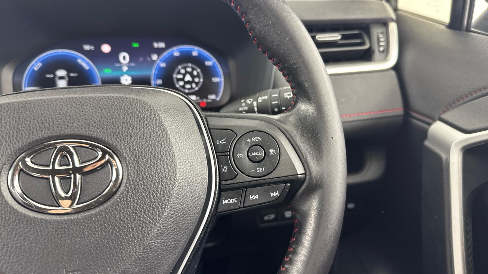 Toyota RAV4 view 35