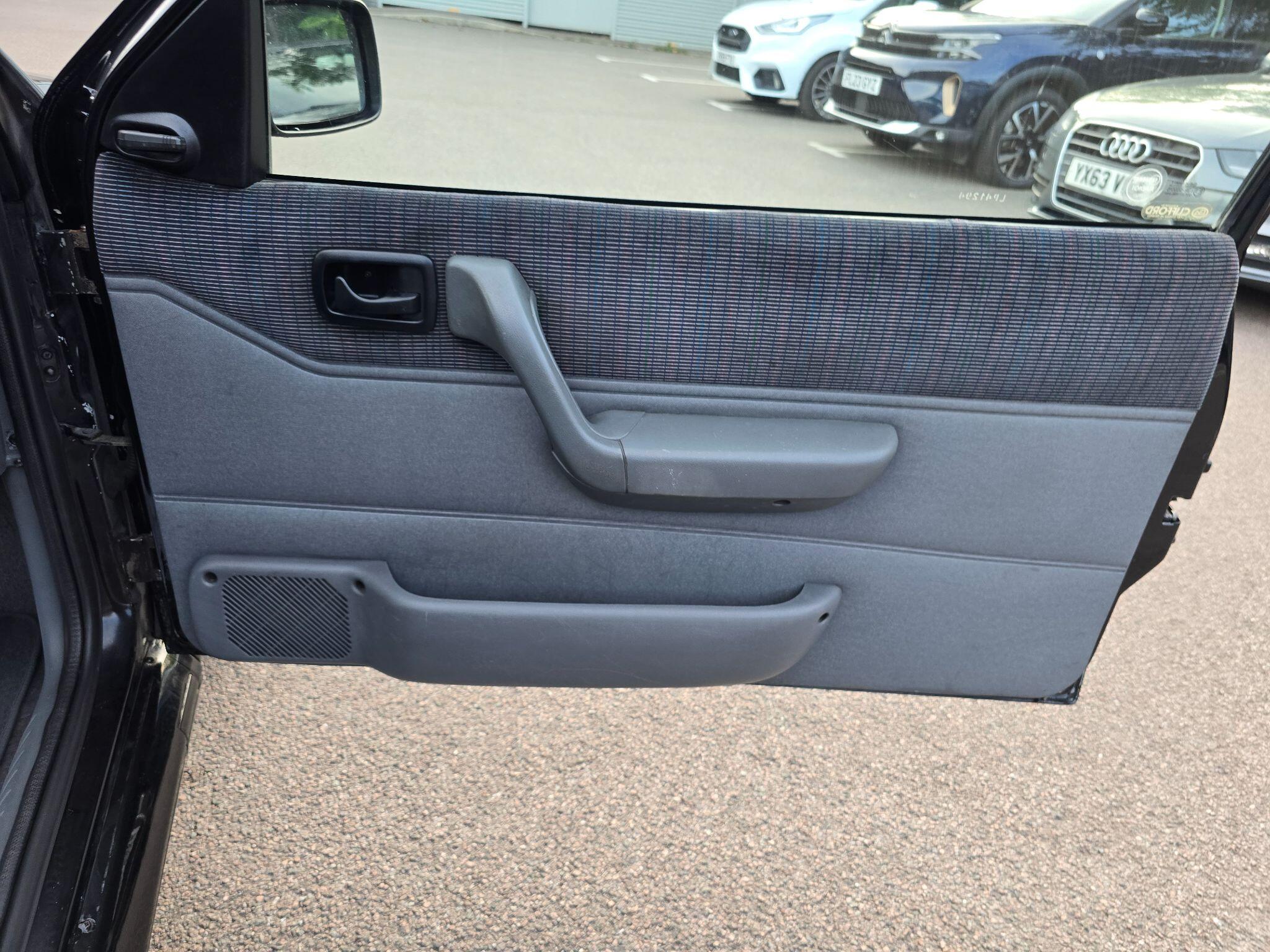 Ford Fiesta view 22