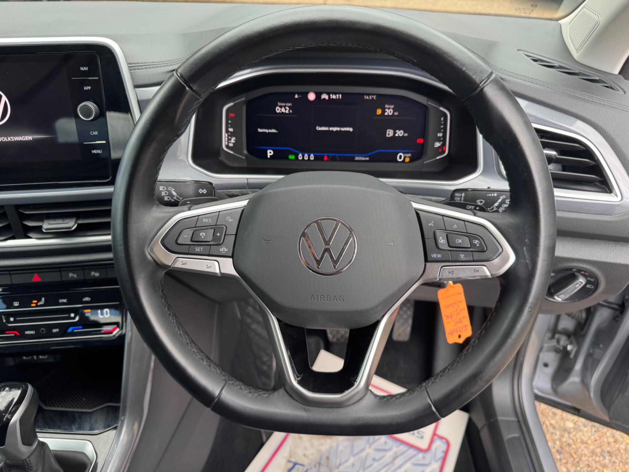 Volkswagen T-Roc view 44