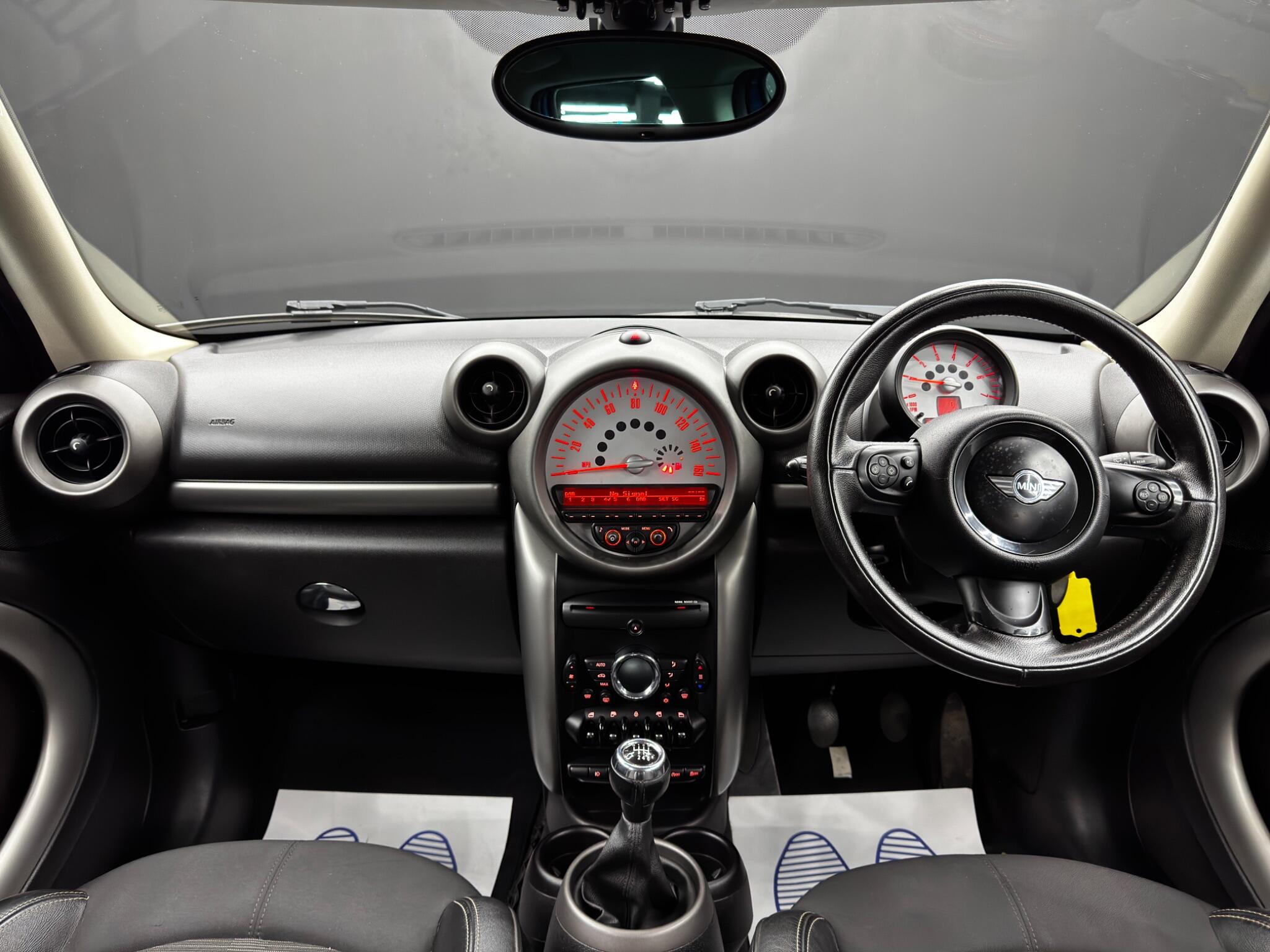 Mini Countryman view 10