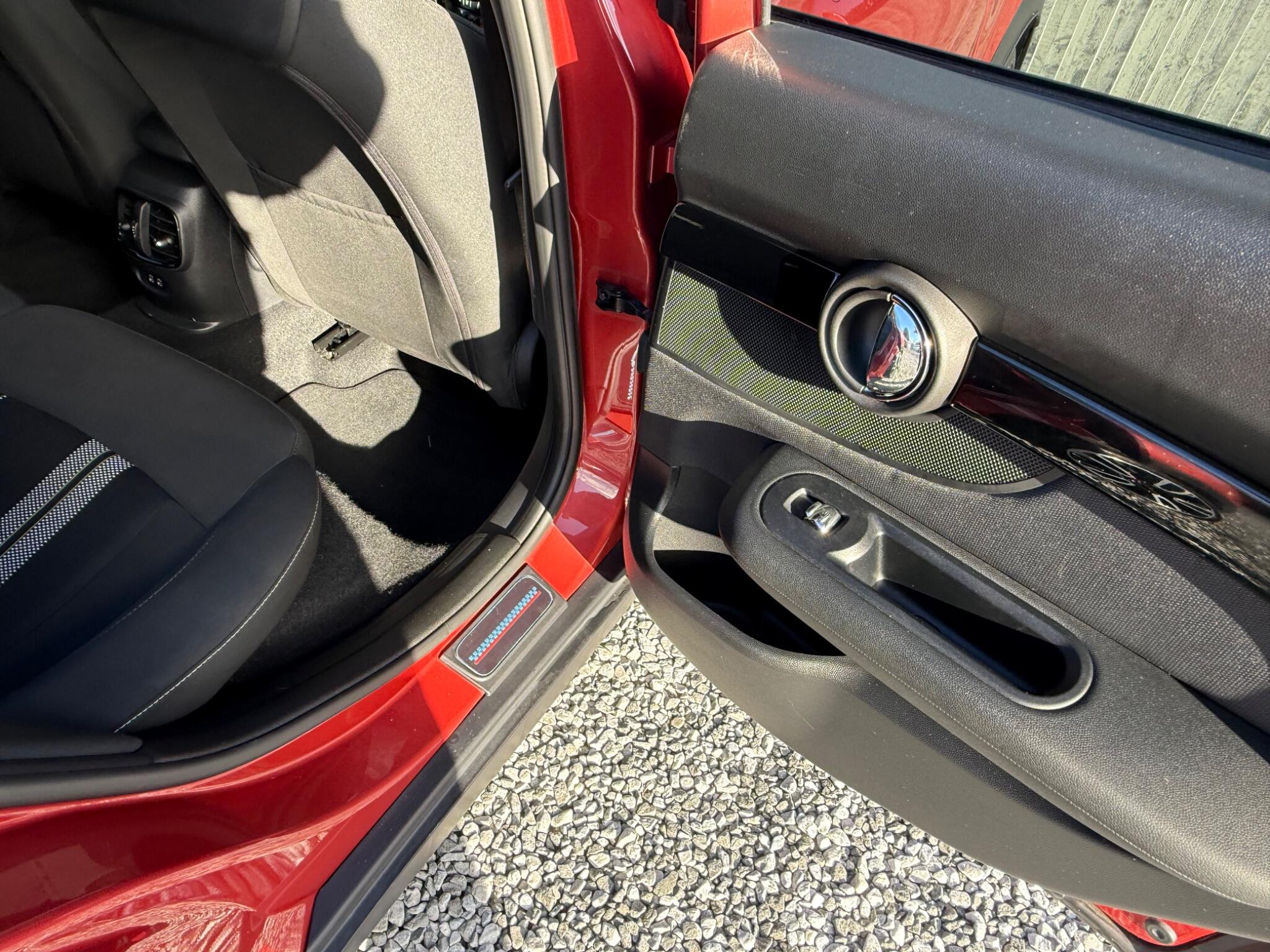 2020 MINI Clubman 1.5 Cooper Sport Euro 6 (s/s) 6dr • 32,400 miles image 20