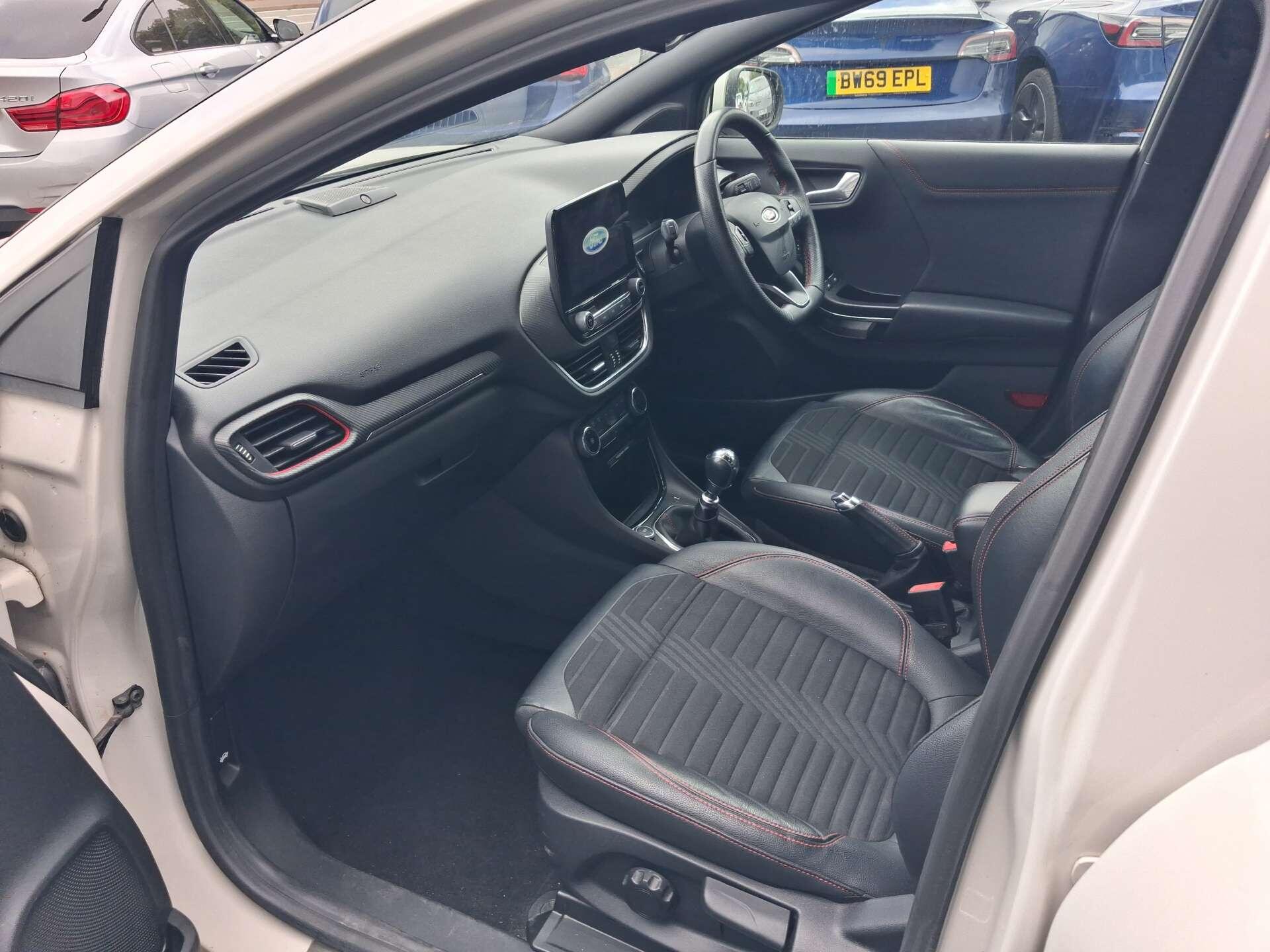 Ford Puma view 19