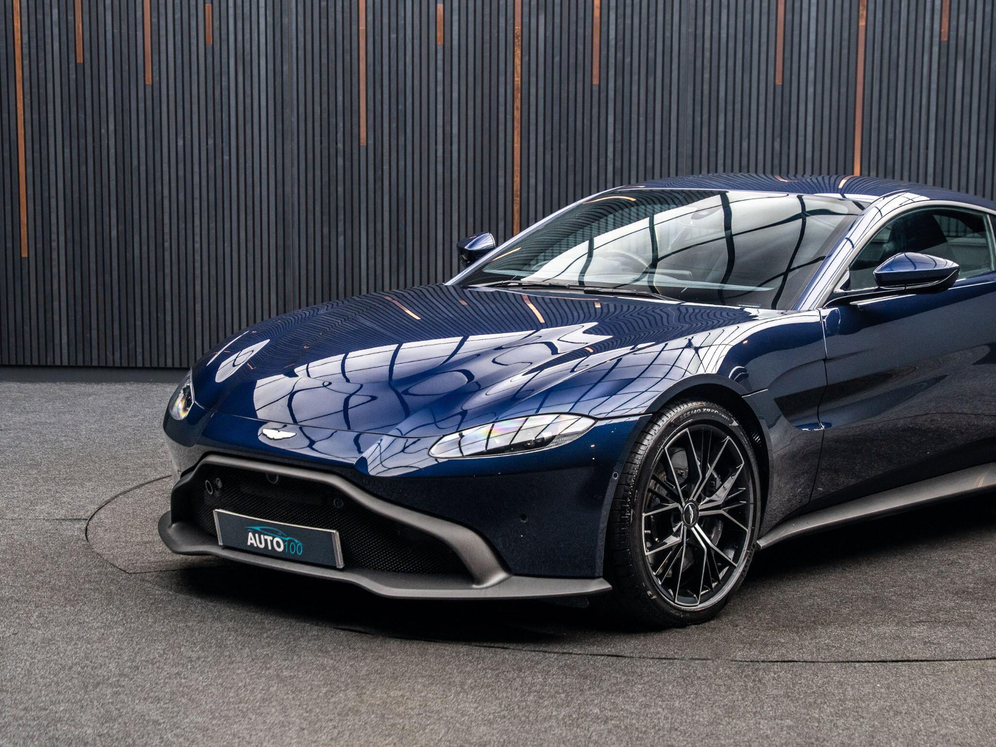 Aston Martin Vantage view 14