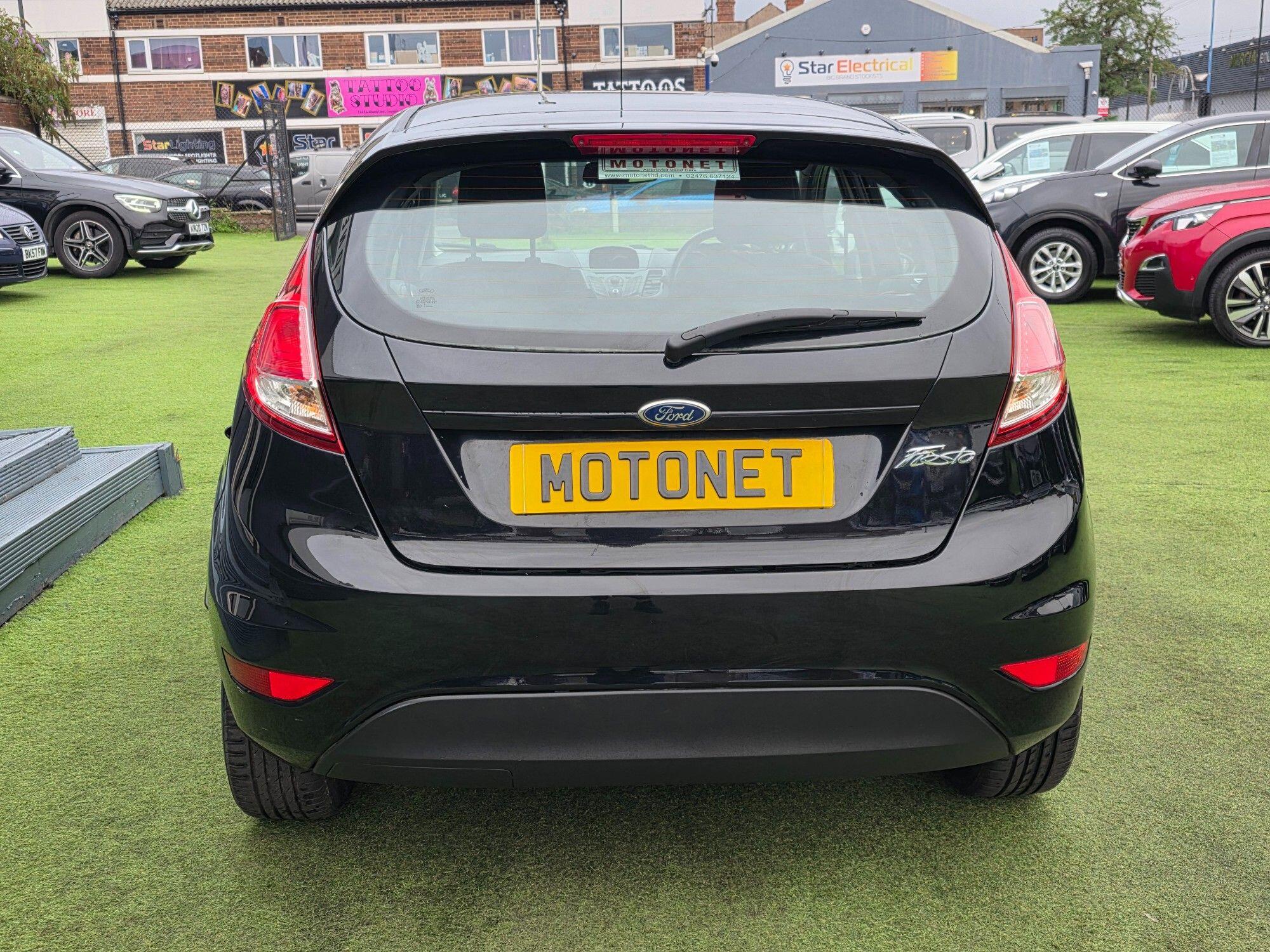 Ford Fiesta view 6