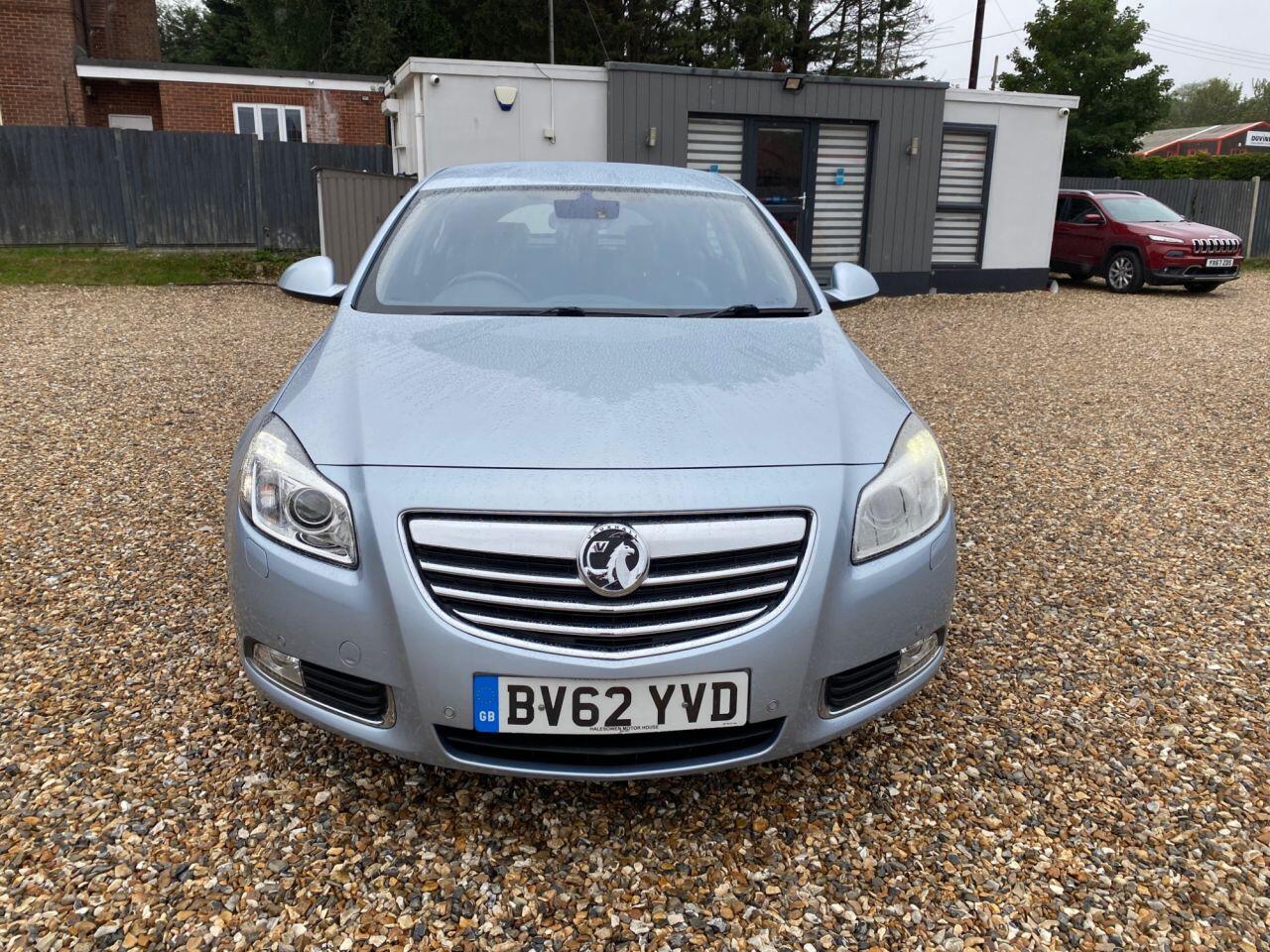 Vauxhall Insignia view 9