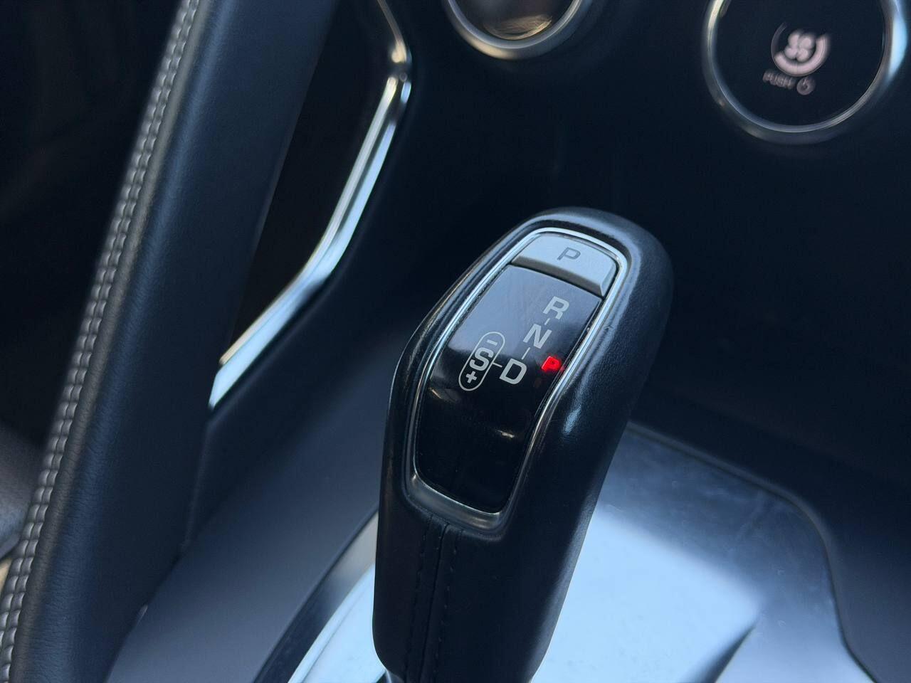 Jaguar E-Pace view 33