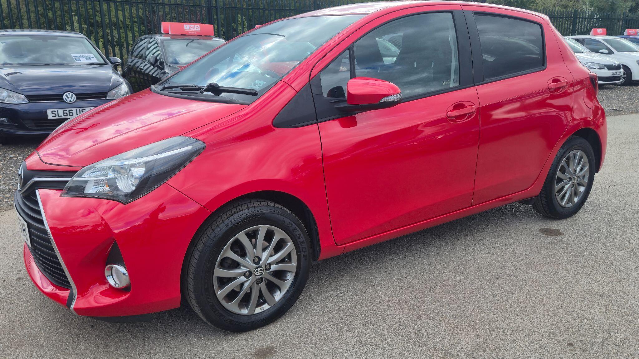 Toyota Yaris view 14
