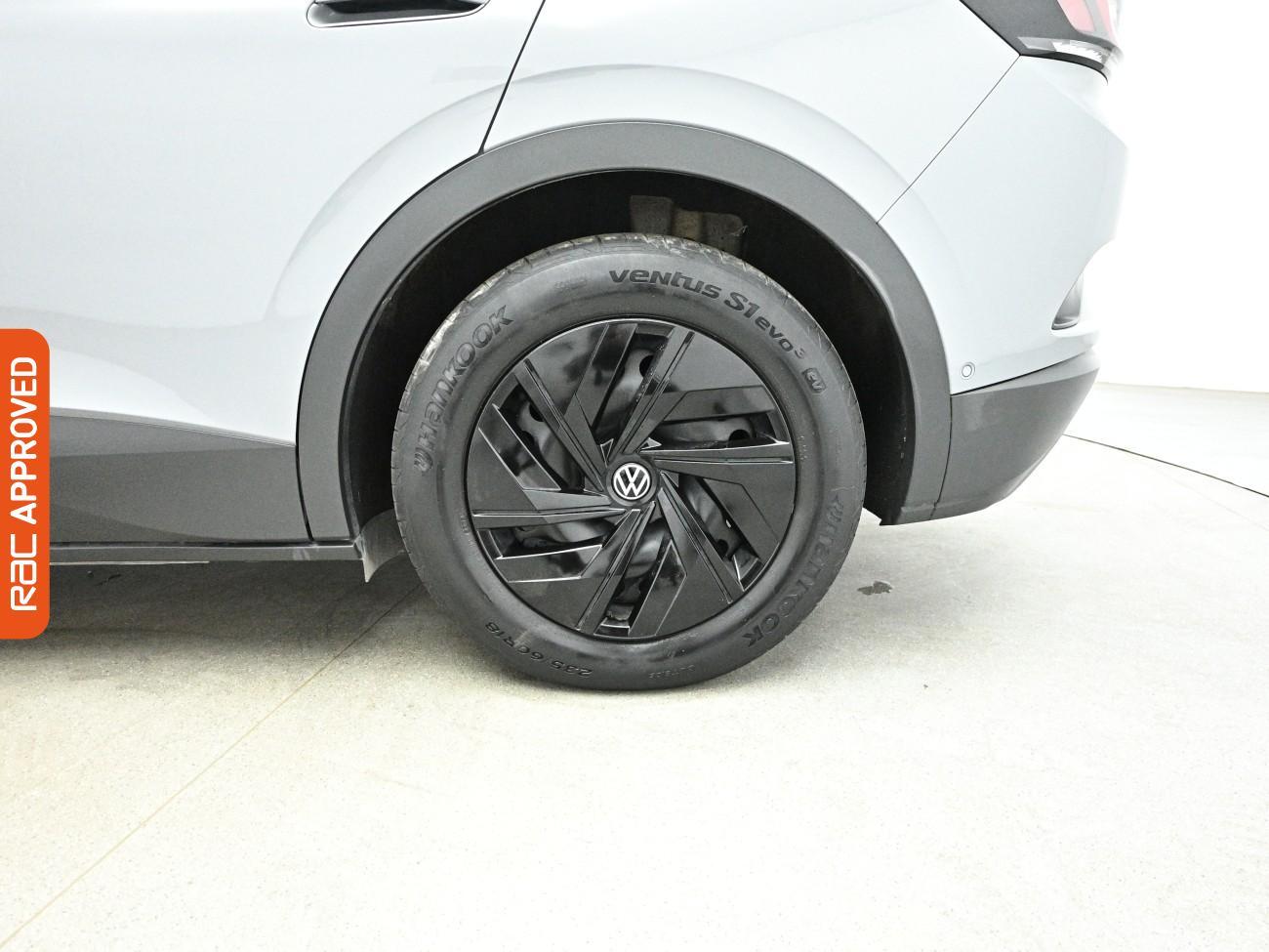 Volkswagen Id.4 view 32
