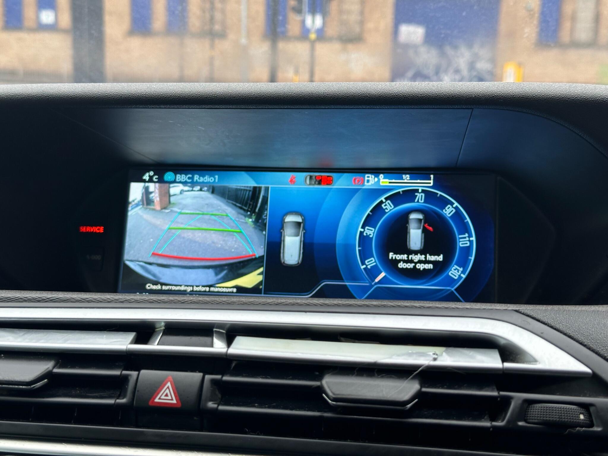 Citroen Grand C4 Picasso view 32