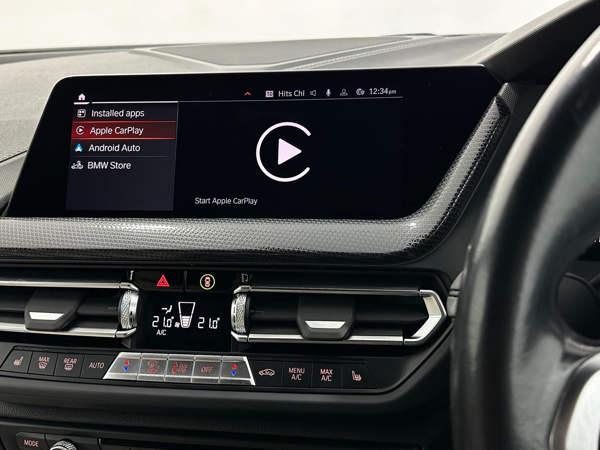 BMW 2 Series view 24
